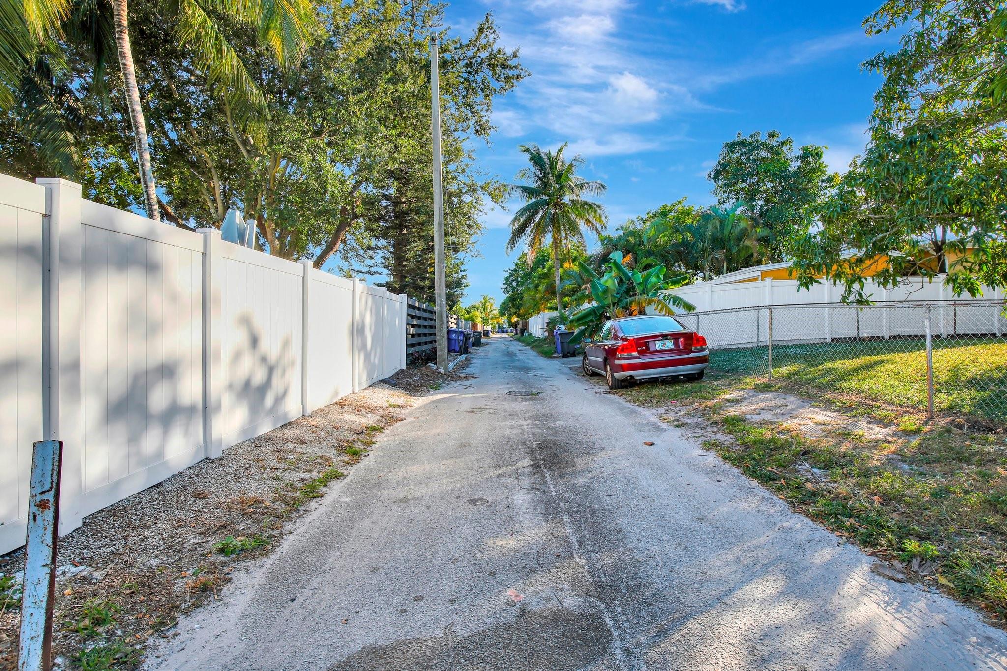 Hollywood Hills Amd 6-31 - Residential