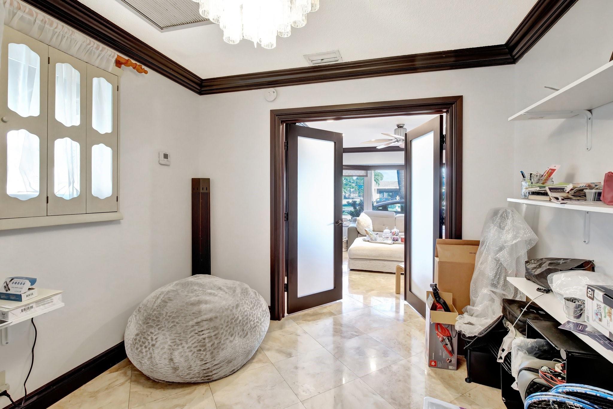 Hollywood Hills Amd 6-31 - Residential