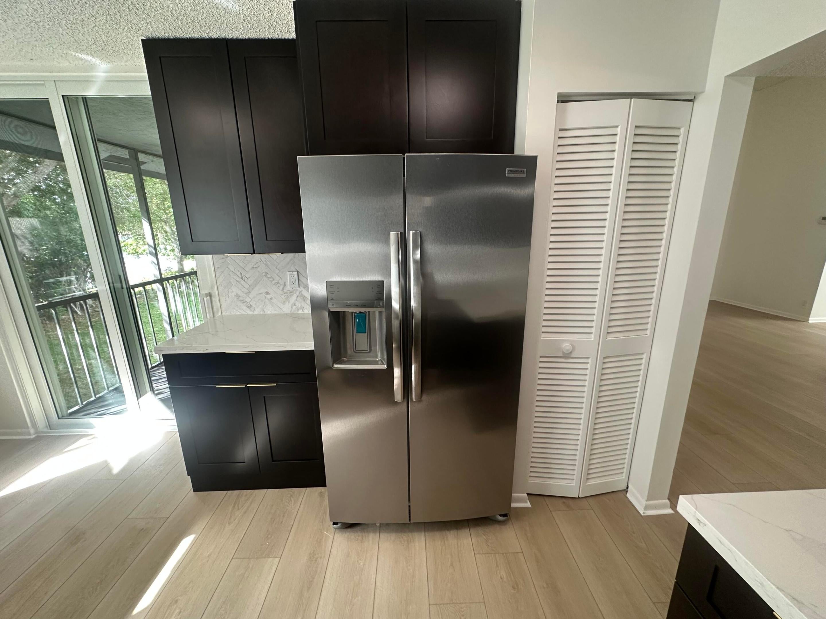 9778 NICKELS Boulevard 507