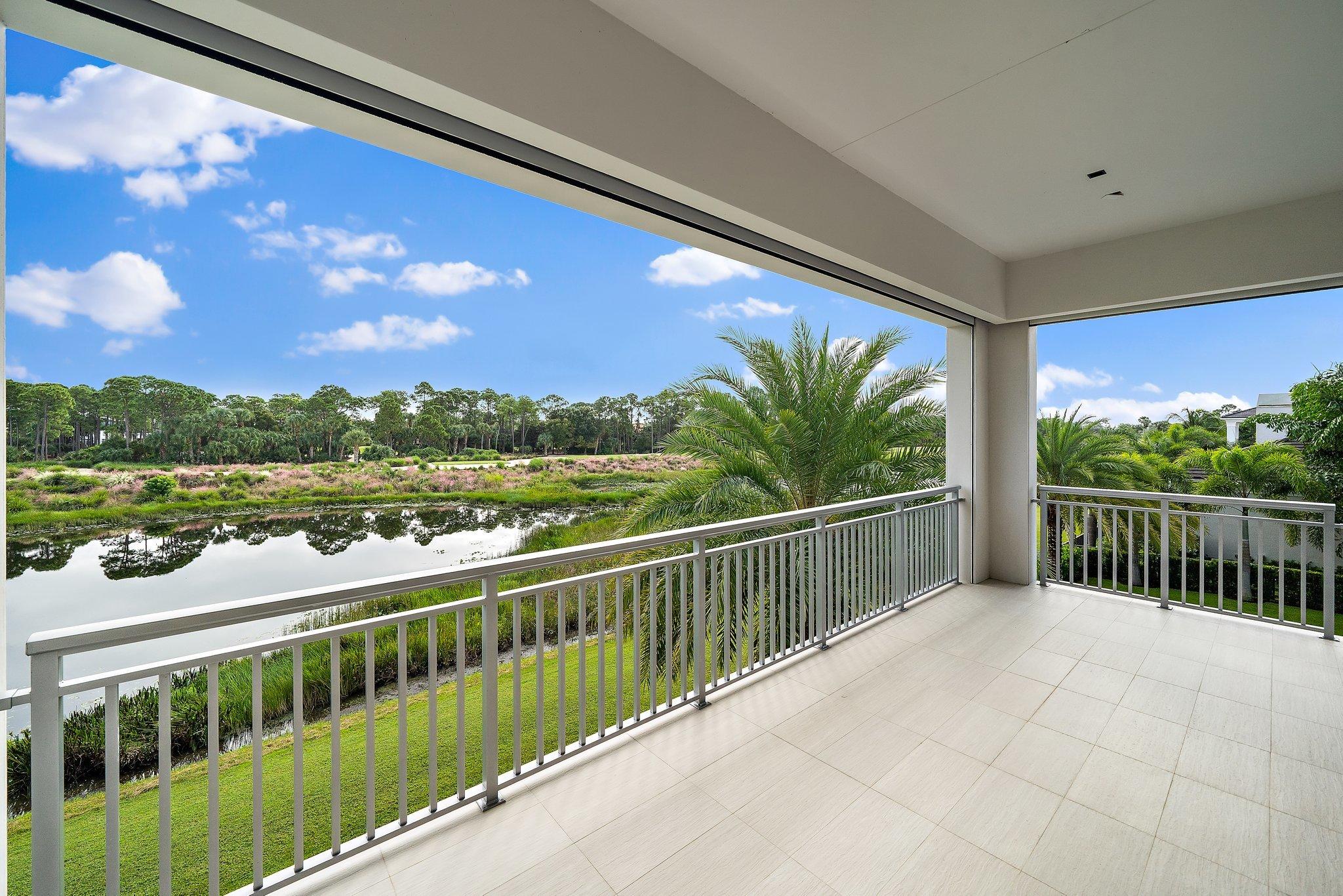 OLD PALM 4 - Residential