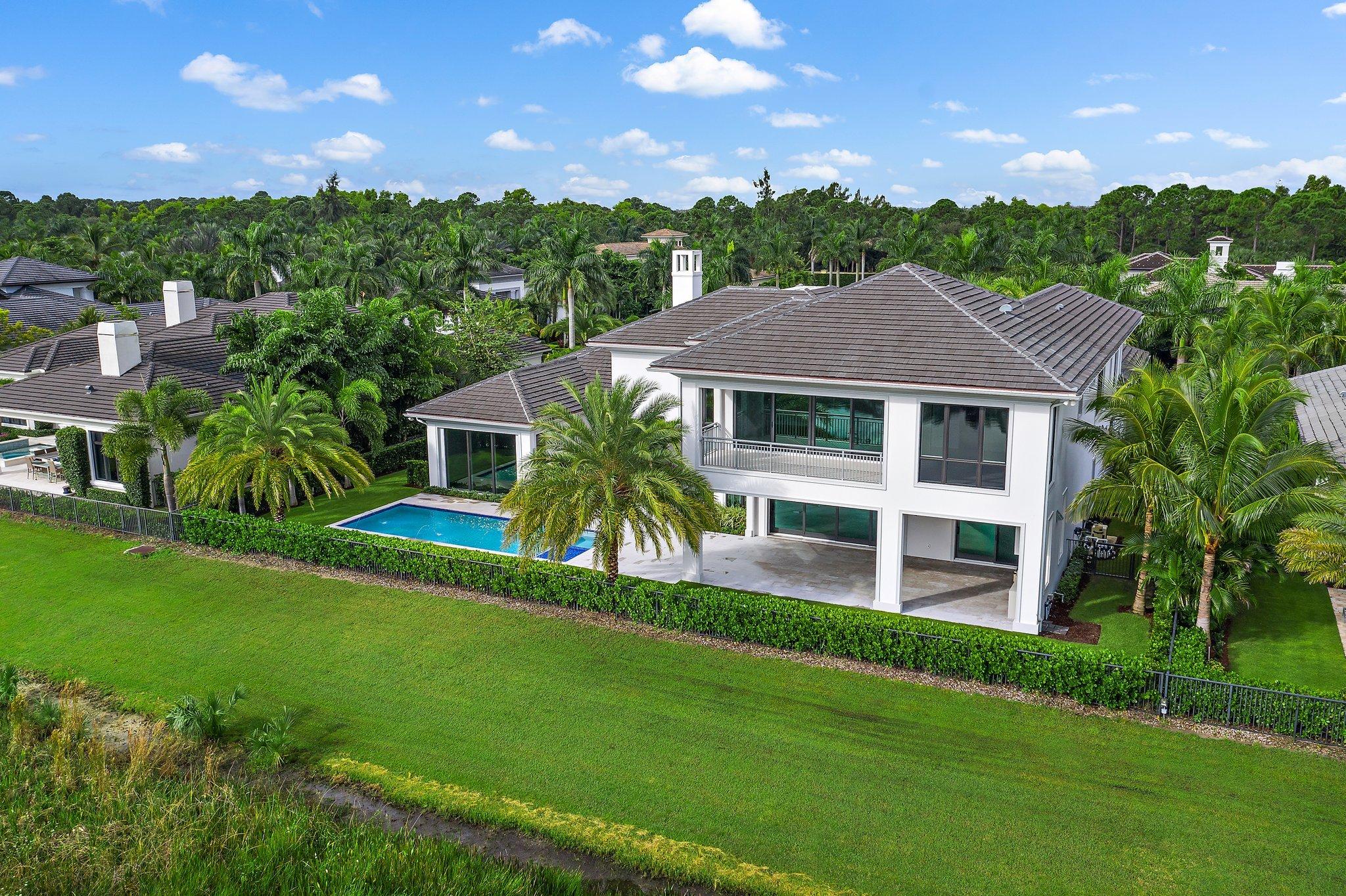 OLD PALM 4 - Residential