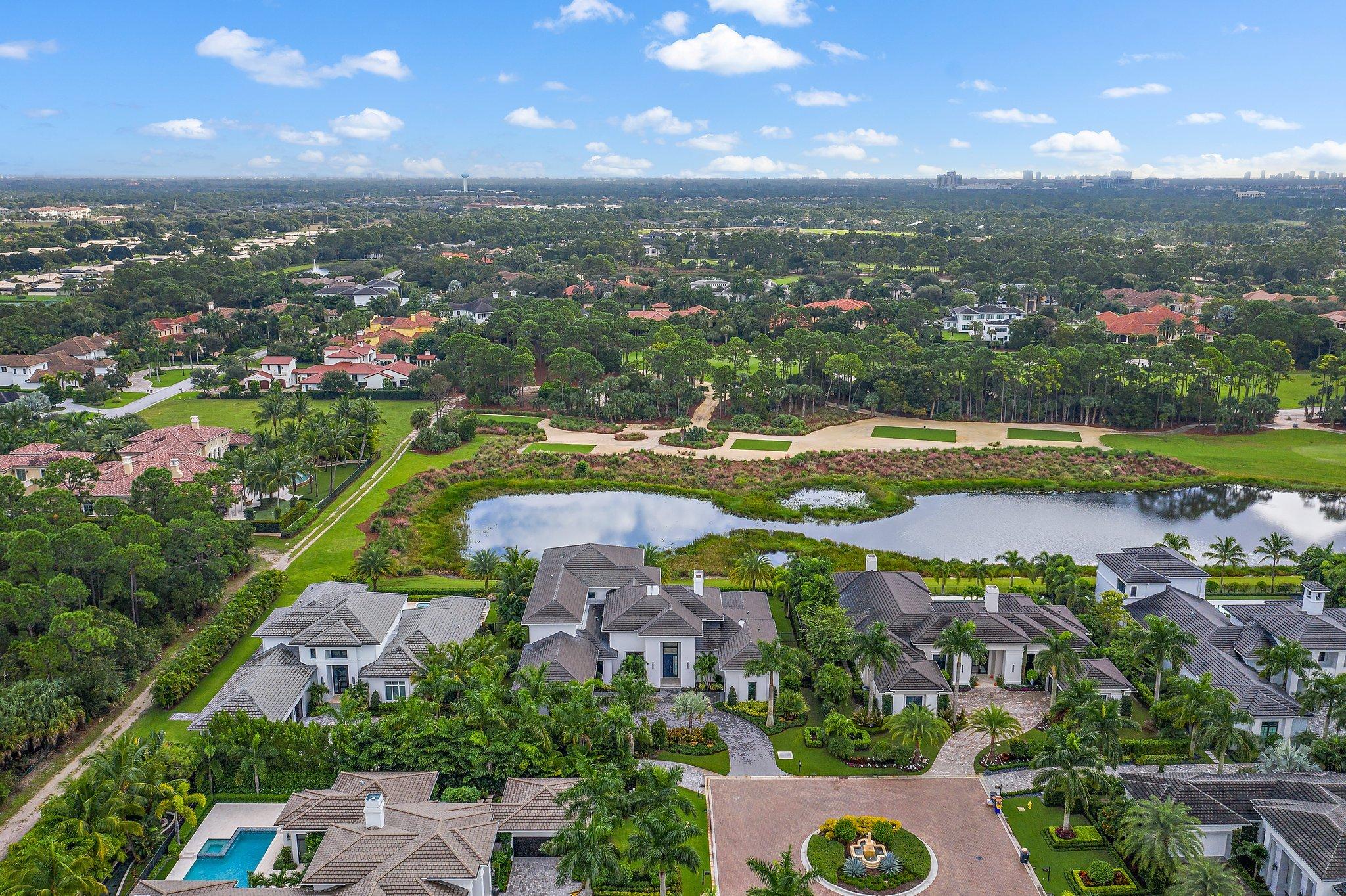 OLD PALM 4 - Residential