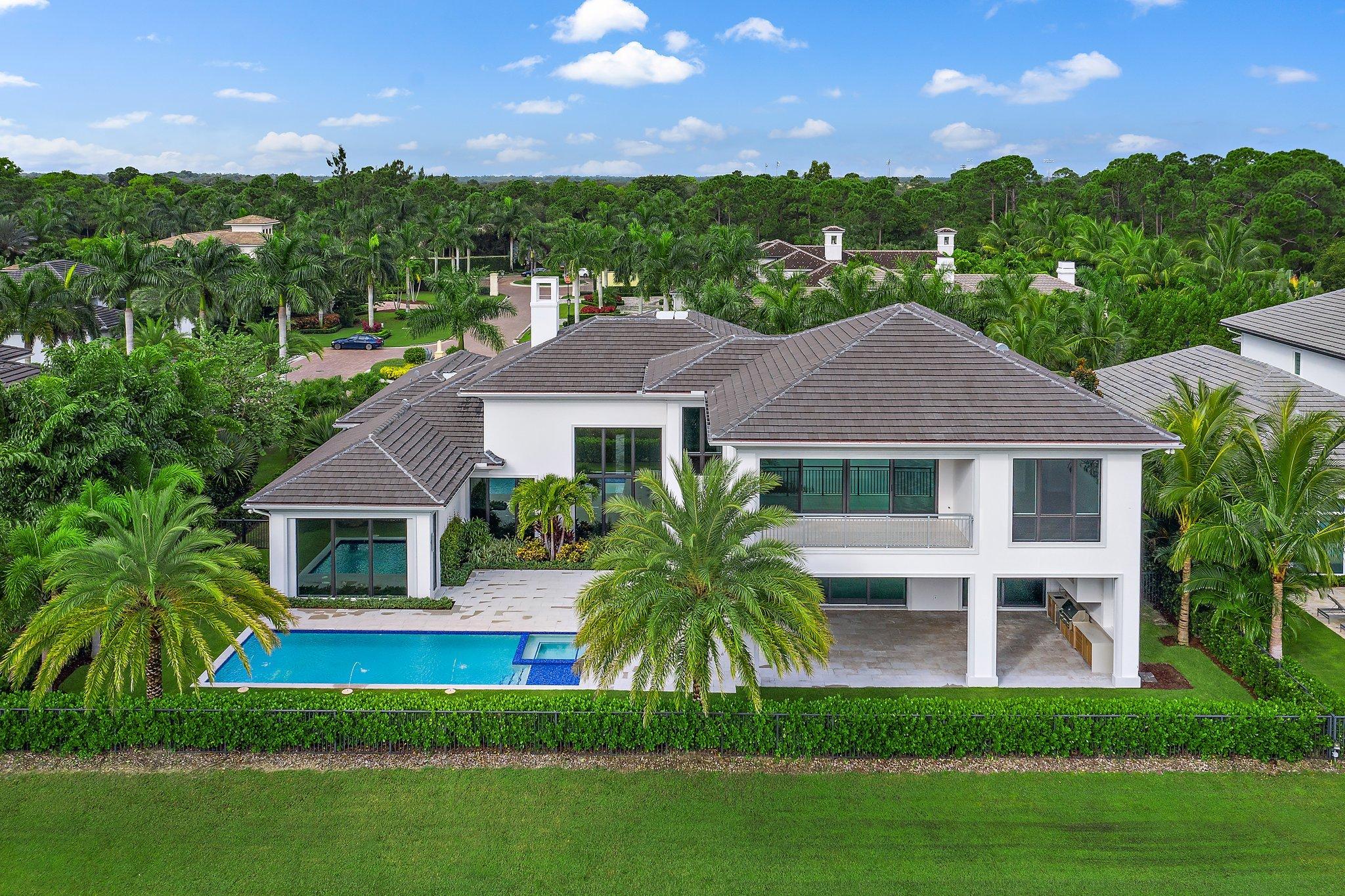 OLD PALM 4 - Residential