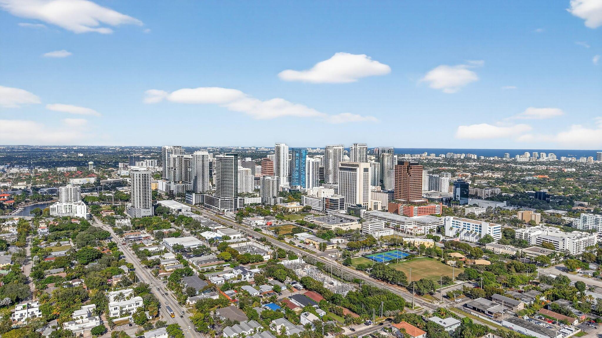 CROISSANT PARK SOUTH RIVE - Residential