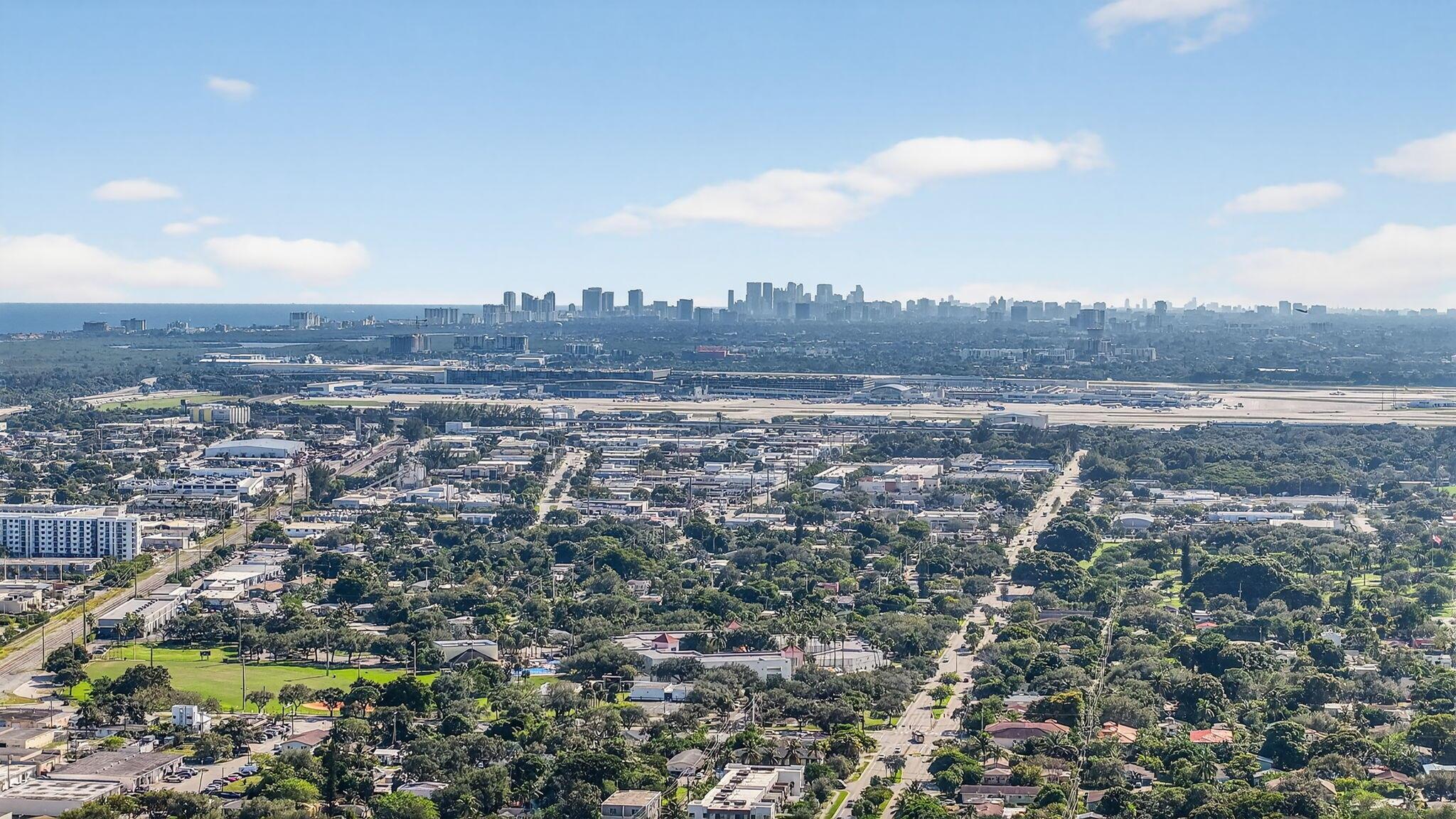 CROISSANT PARK SOUTH RIVE - Residential