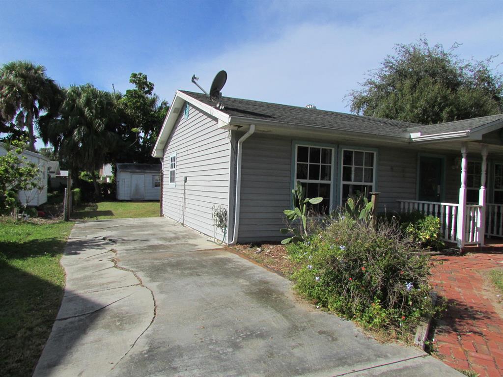 INDIAN RIVER ESTATES UNIT 8 - Residential