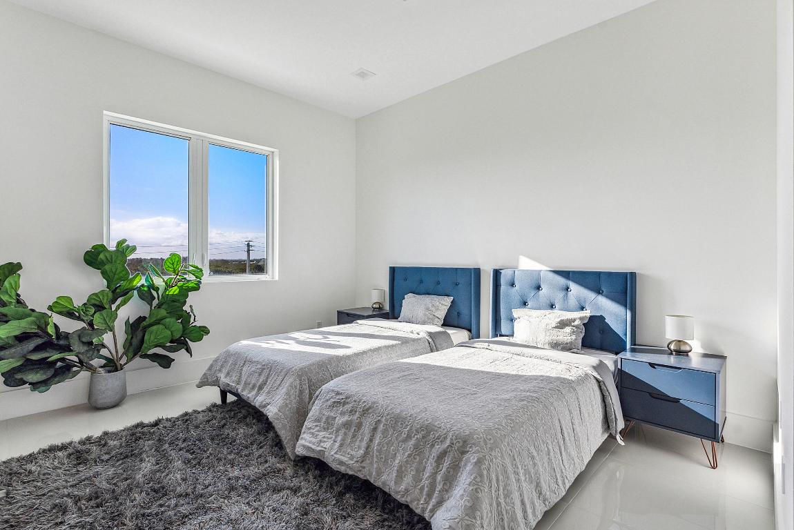 QUEENS ISLAND PRESERVE - Residential