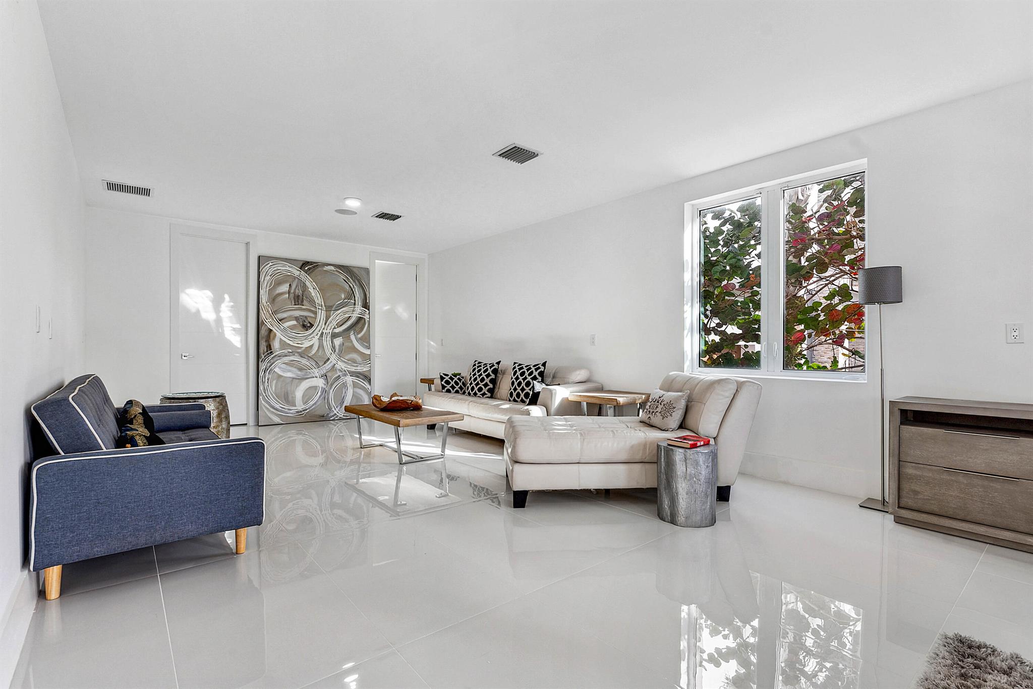 QUEENS ISLAND PRESERVE - Residential