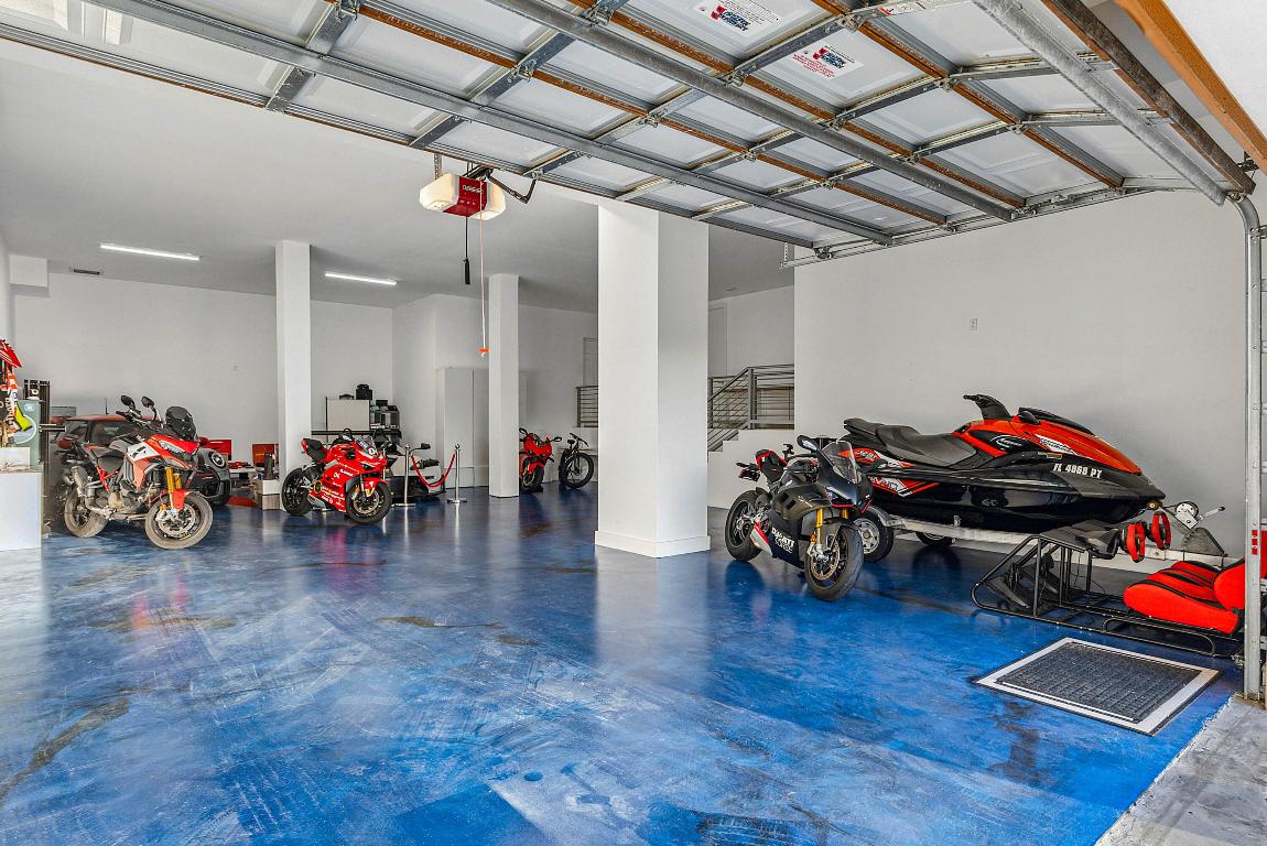 QUEENS ISLAND PRESERVE - Residential