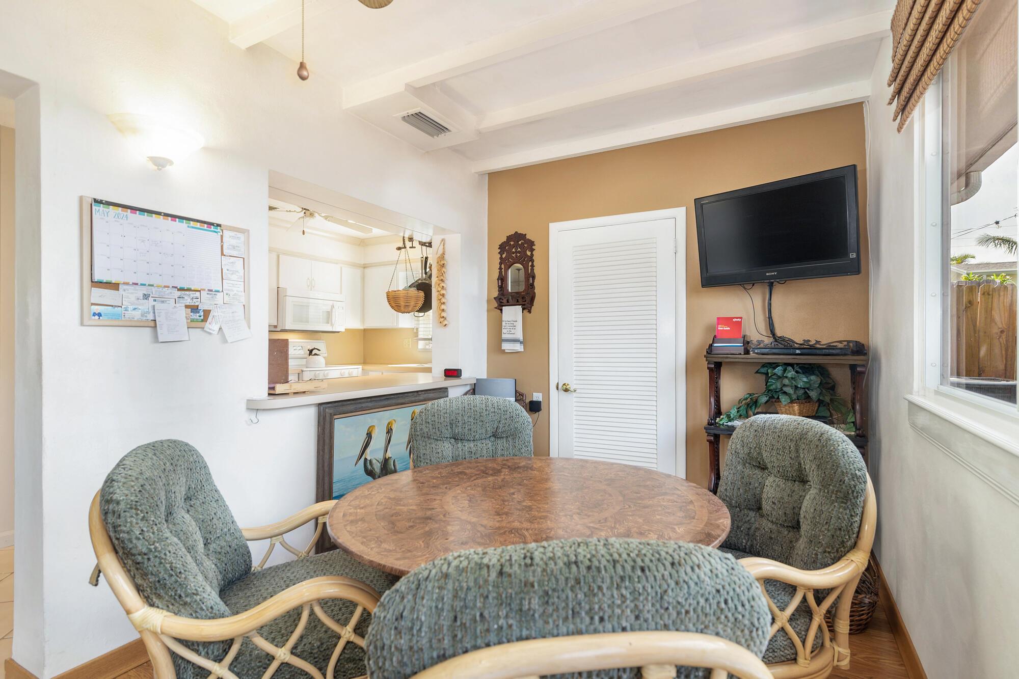 PALM BEACH SHORE ACRES - Residential