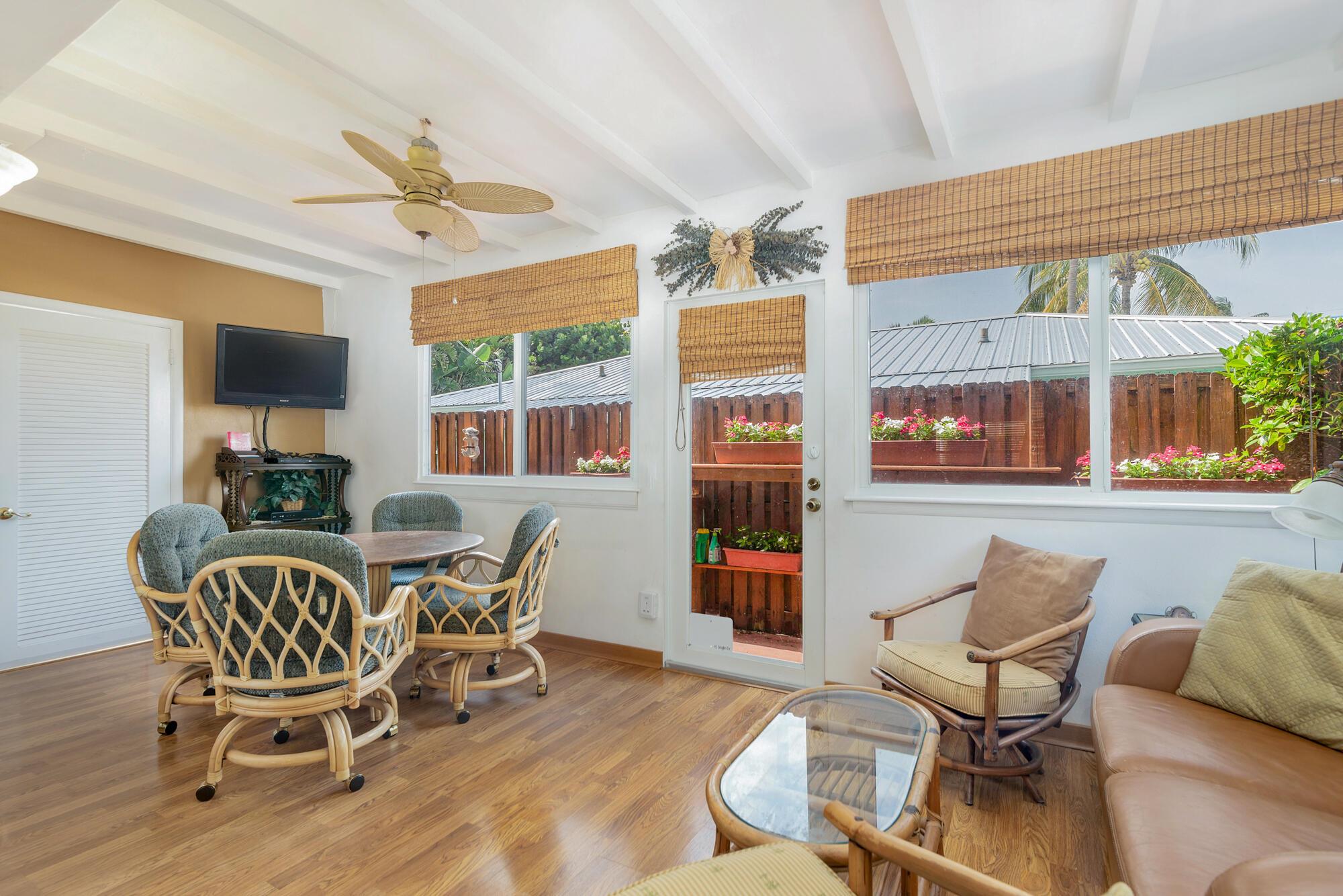PALM BEACH SHORE ACRES - Residential