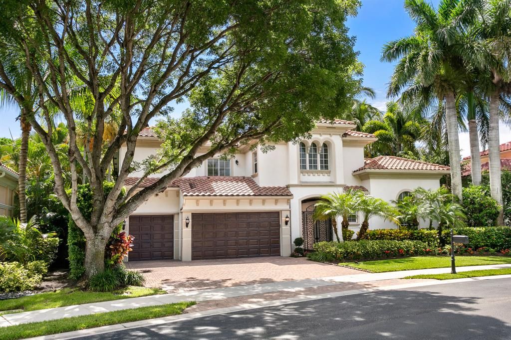 Photo of 3150 San Michele Drive, Palm Beach Gardens, FL 33418 (MLS # R10732010)
