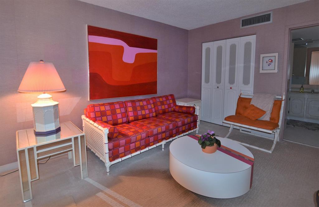 Barclay Condominium - Residential Lease