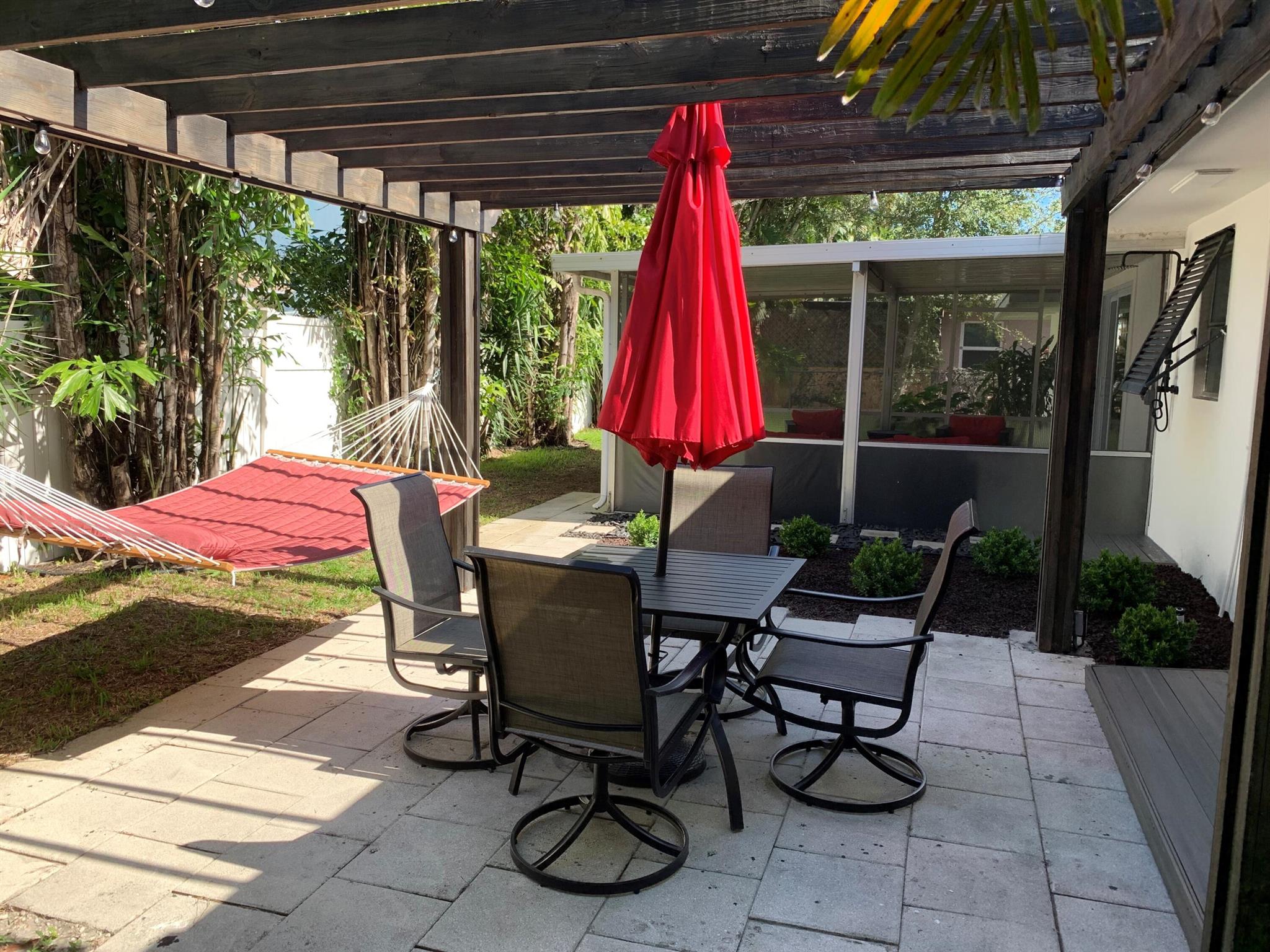 TROPIC PALMS PL 1 IN PB 25 PGS 99 TO 102 INC - Residential Lease