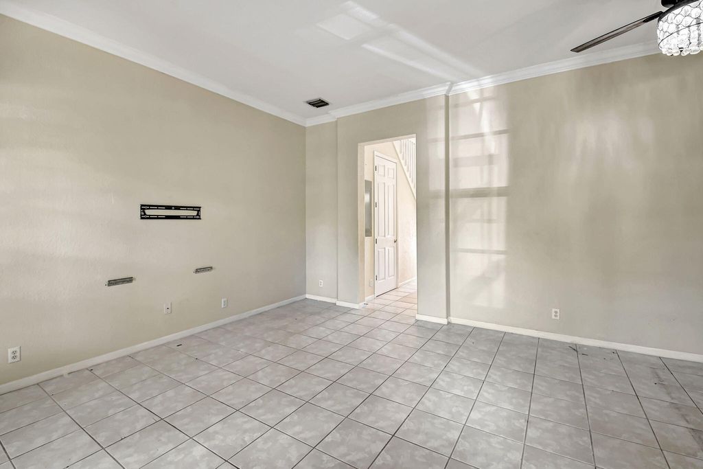 Photo of 608 NW 25th Avenue, Boynton Beach, FL 33426 (MLS # R11053877)
