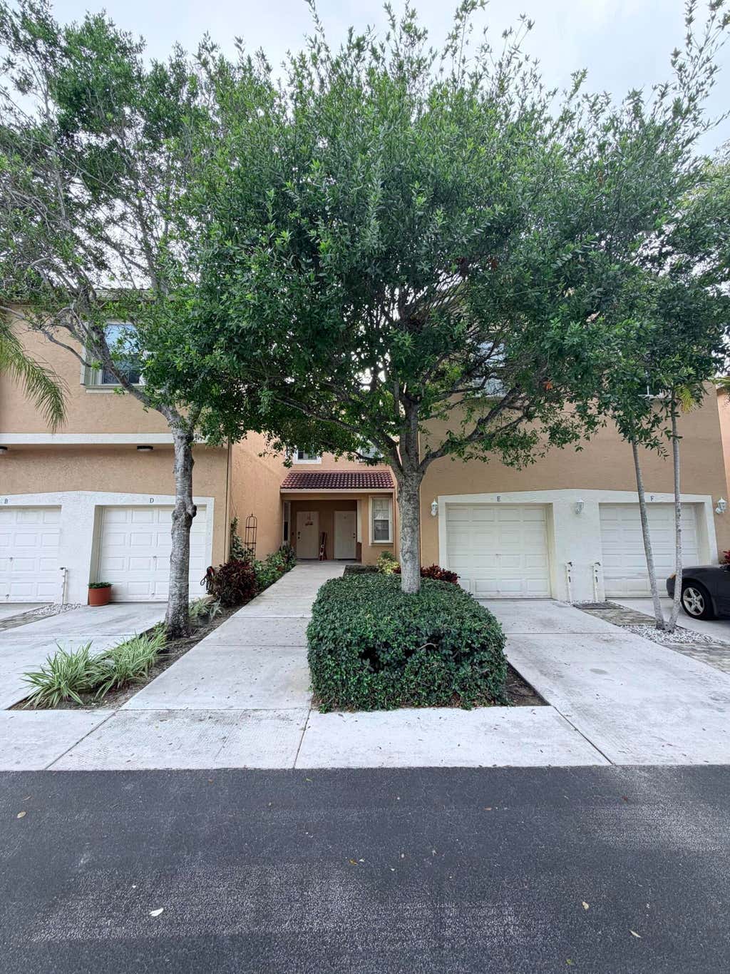 Photo of 154 Village Boulevard #E, Tequesta, FL 33469 (MLS # B26049468)