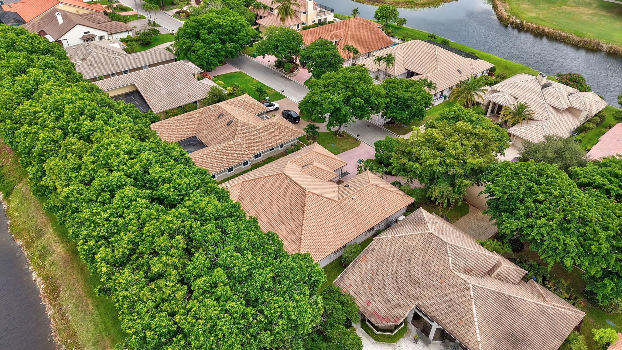 Eagle Point 127-12 B - Residential