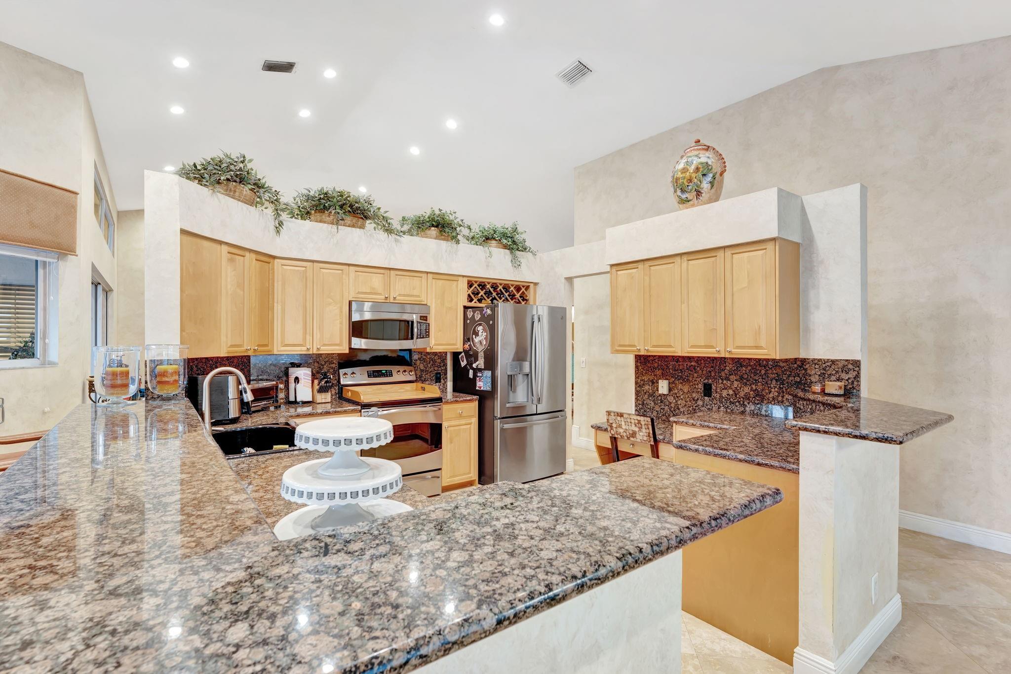Eagle Point 127-12 B - Residential