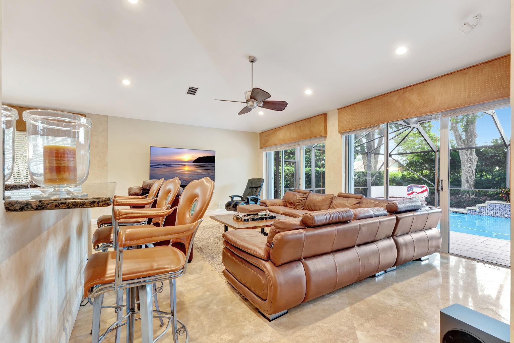 Eagle Point 127-12 B - Residential