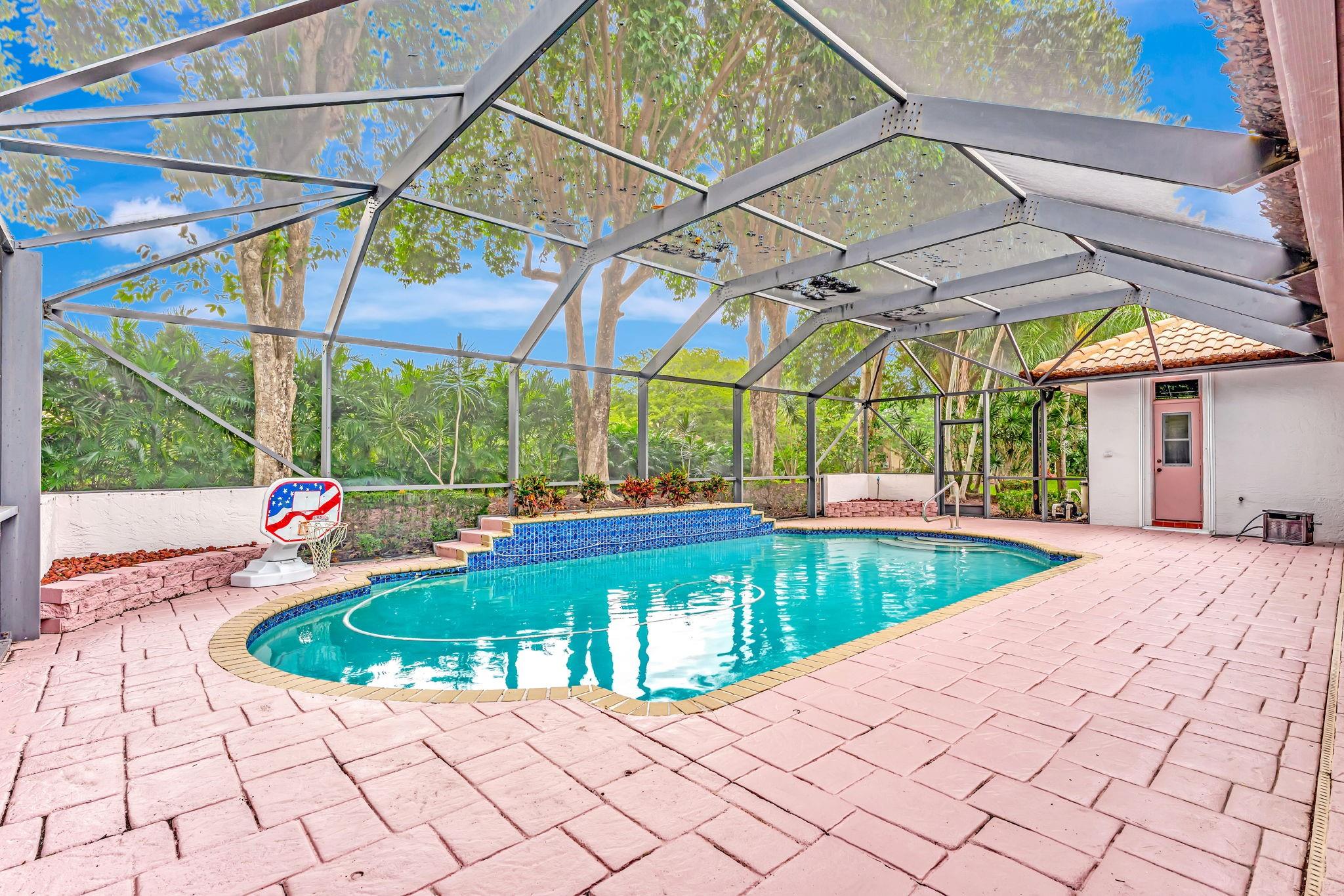 Eagle Point 127-12 B - Residential