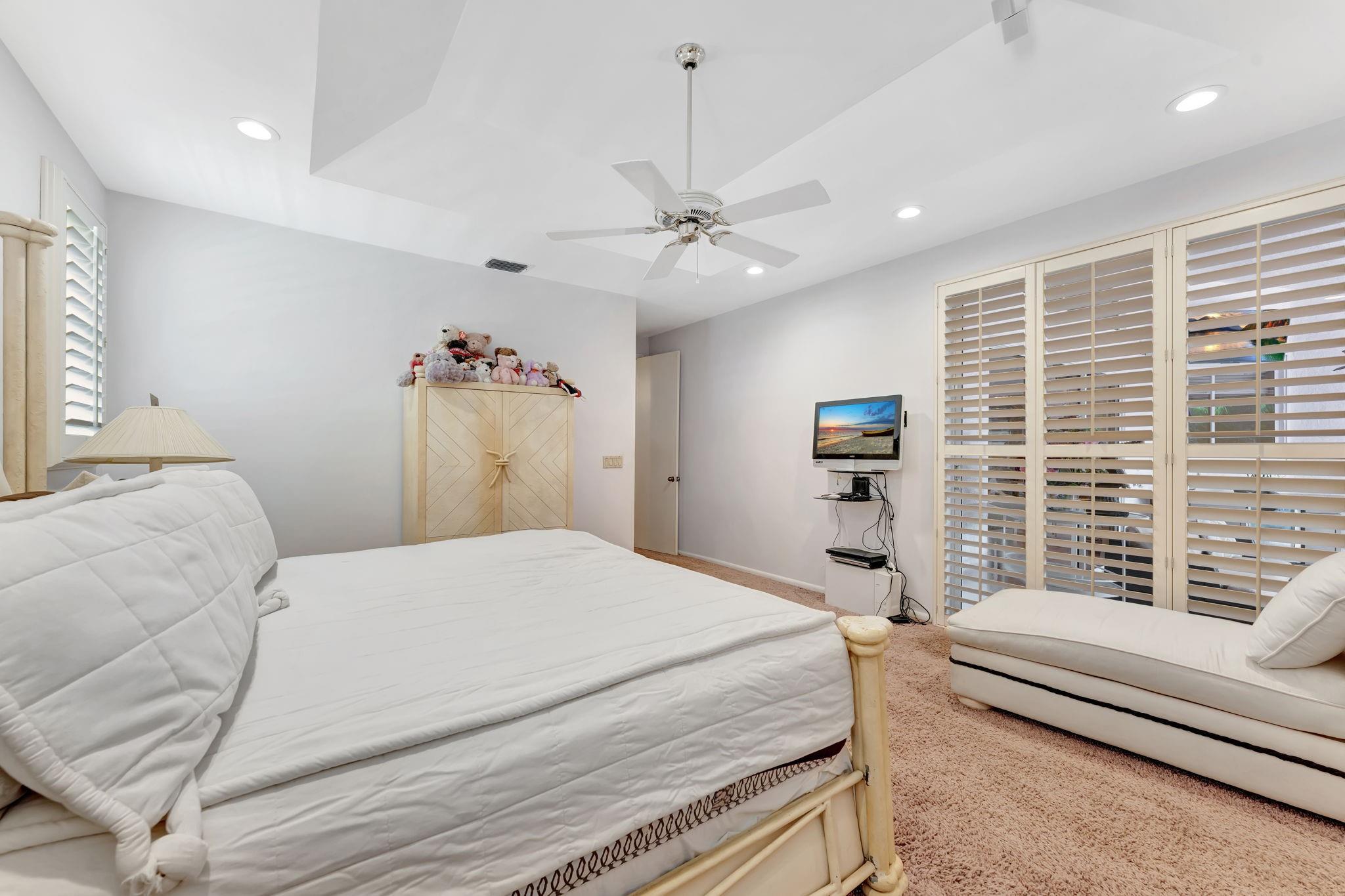 Eagle Point 127-12 B - Residential