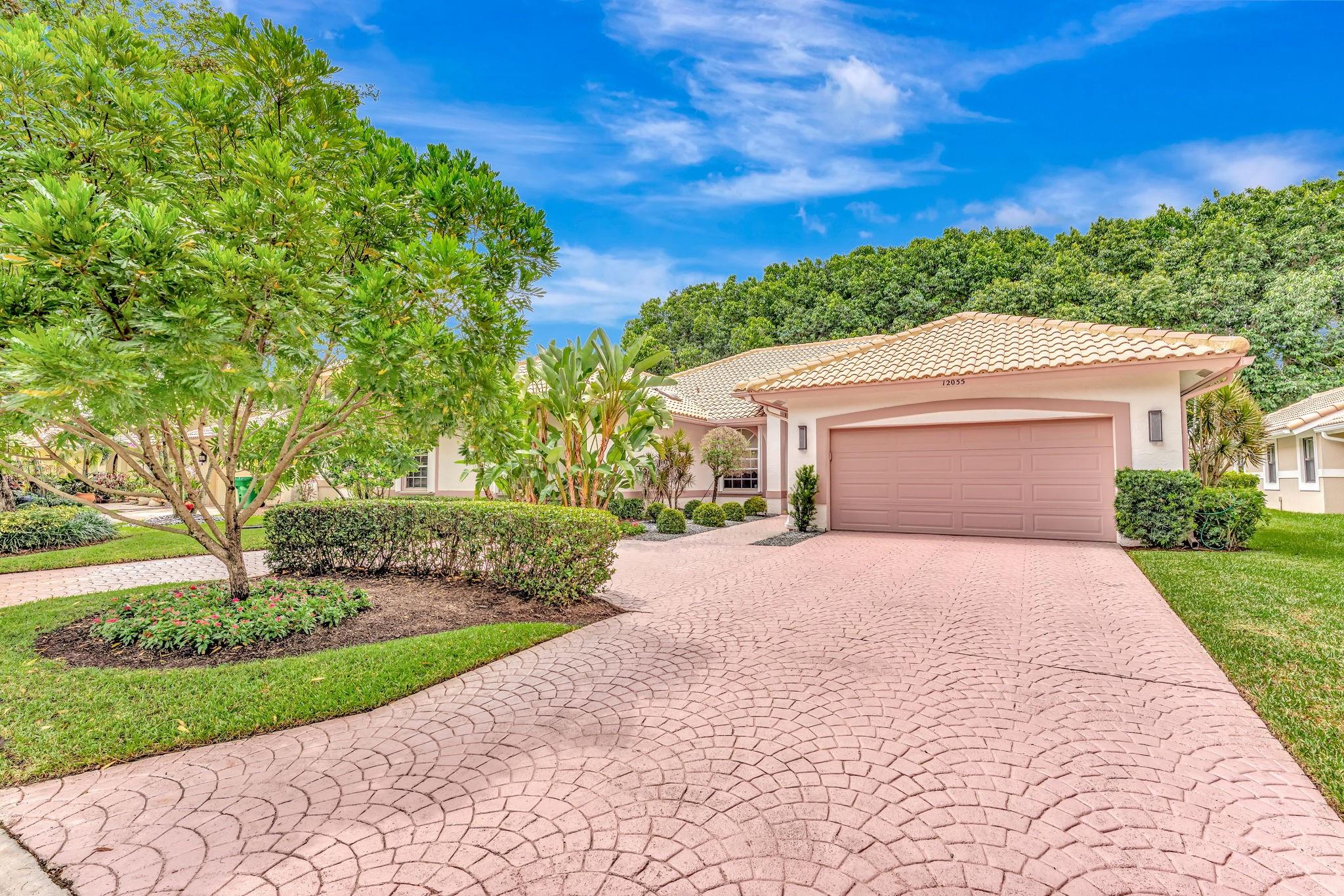 12055 S Classic Dr