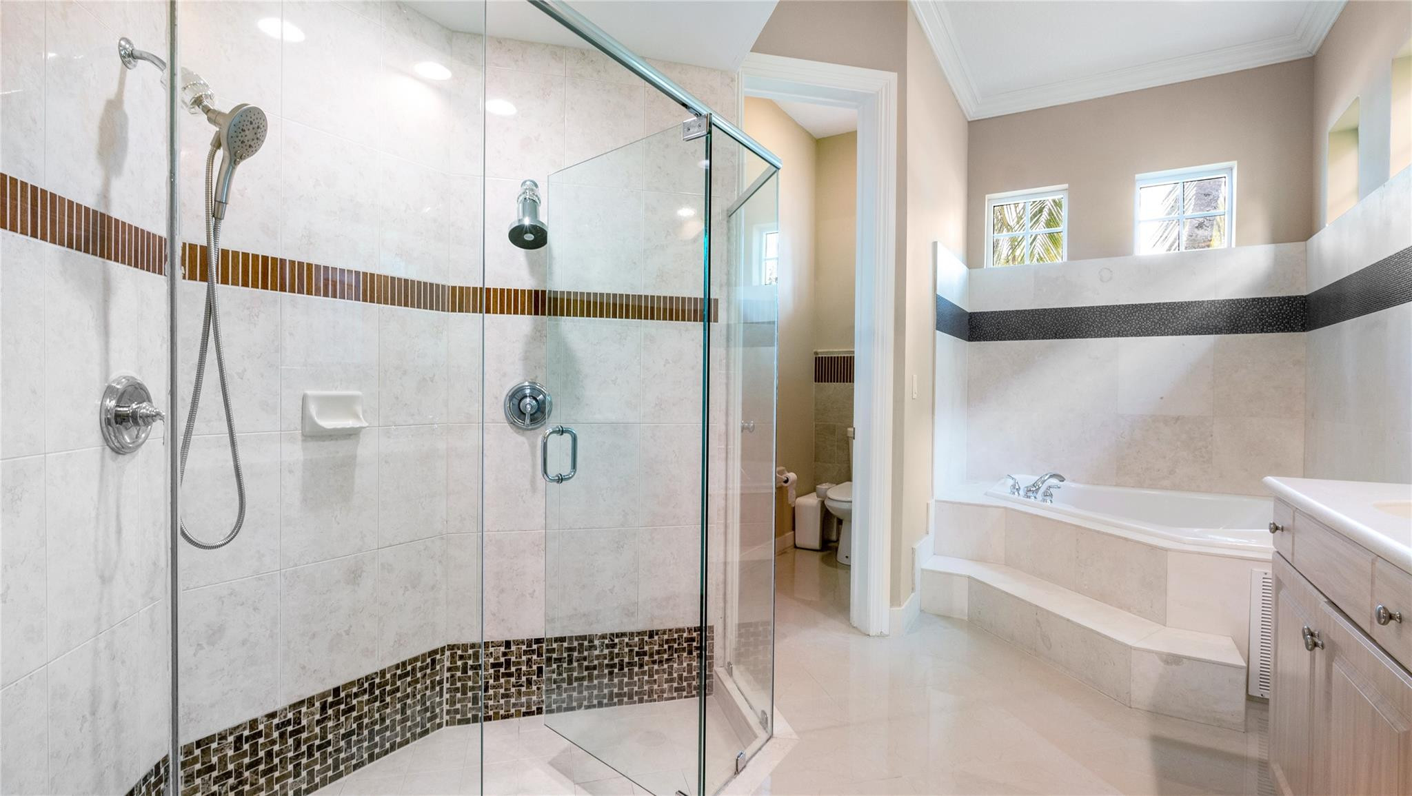 PARKLAND ISLES - Residential