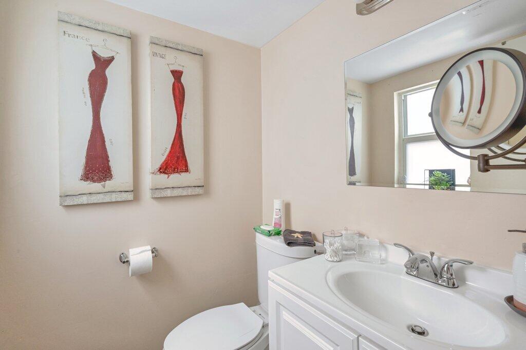 PINECREST ESTATES UNIT 1 - Residential