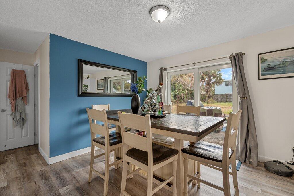 PINECREST ESTATES UNIT 1 - Residential