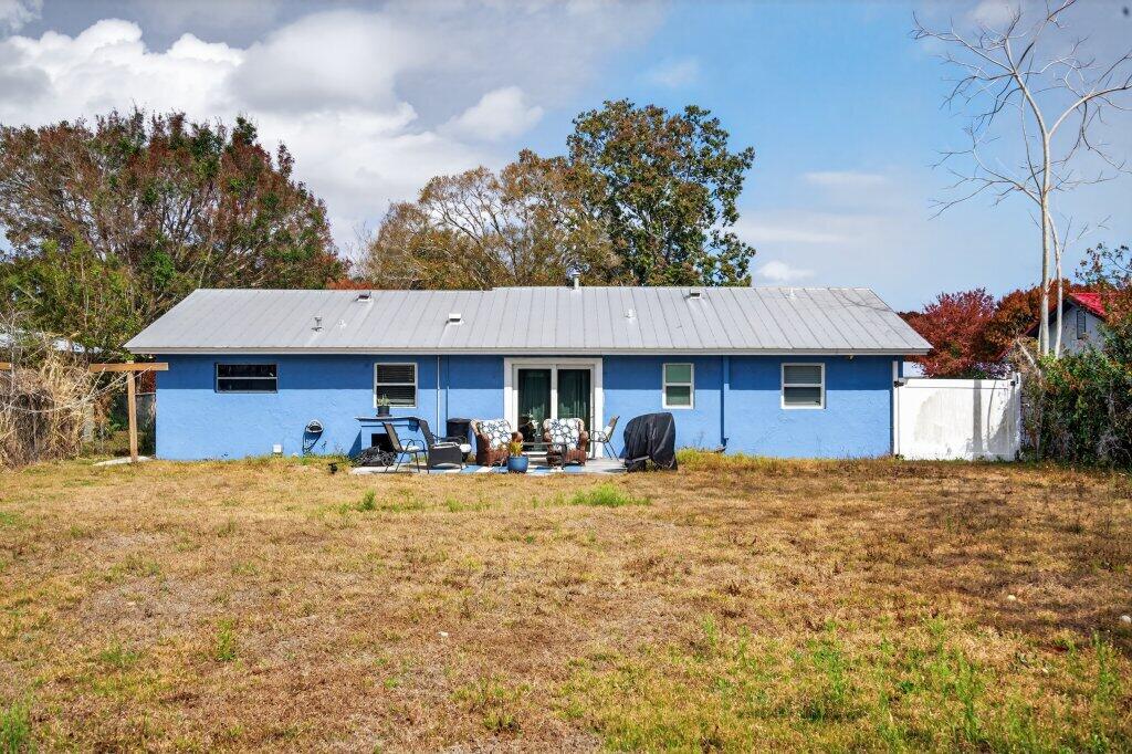 PINECREST ESTATES UNIT 1 - Residential