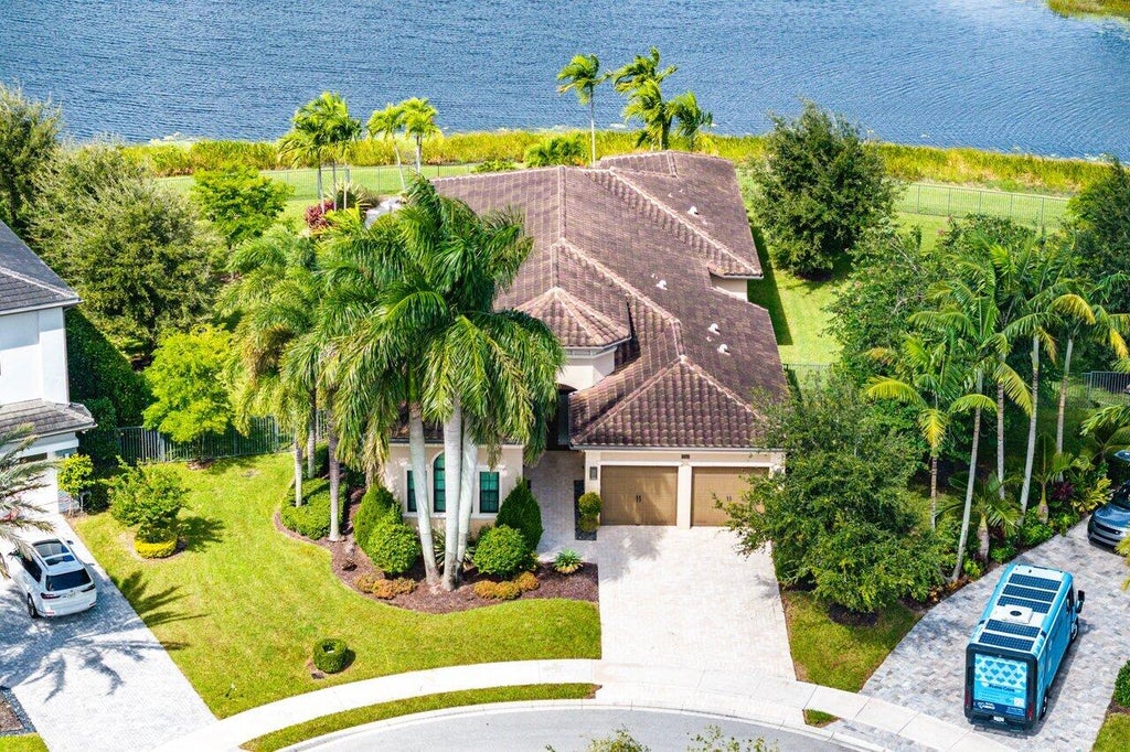 Photo of 17143 Ludovica Lane, Boca Raton, FL 33496 (MLS # B26094071)