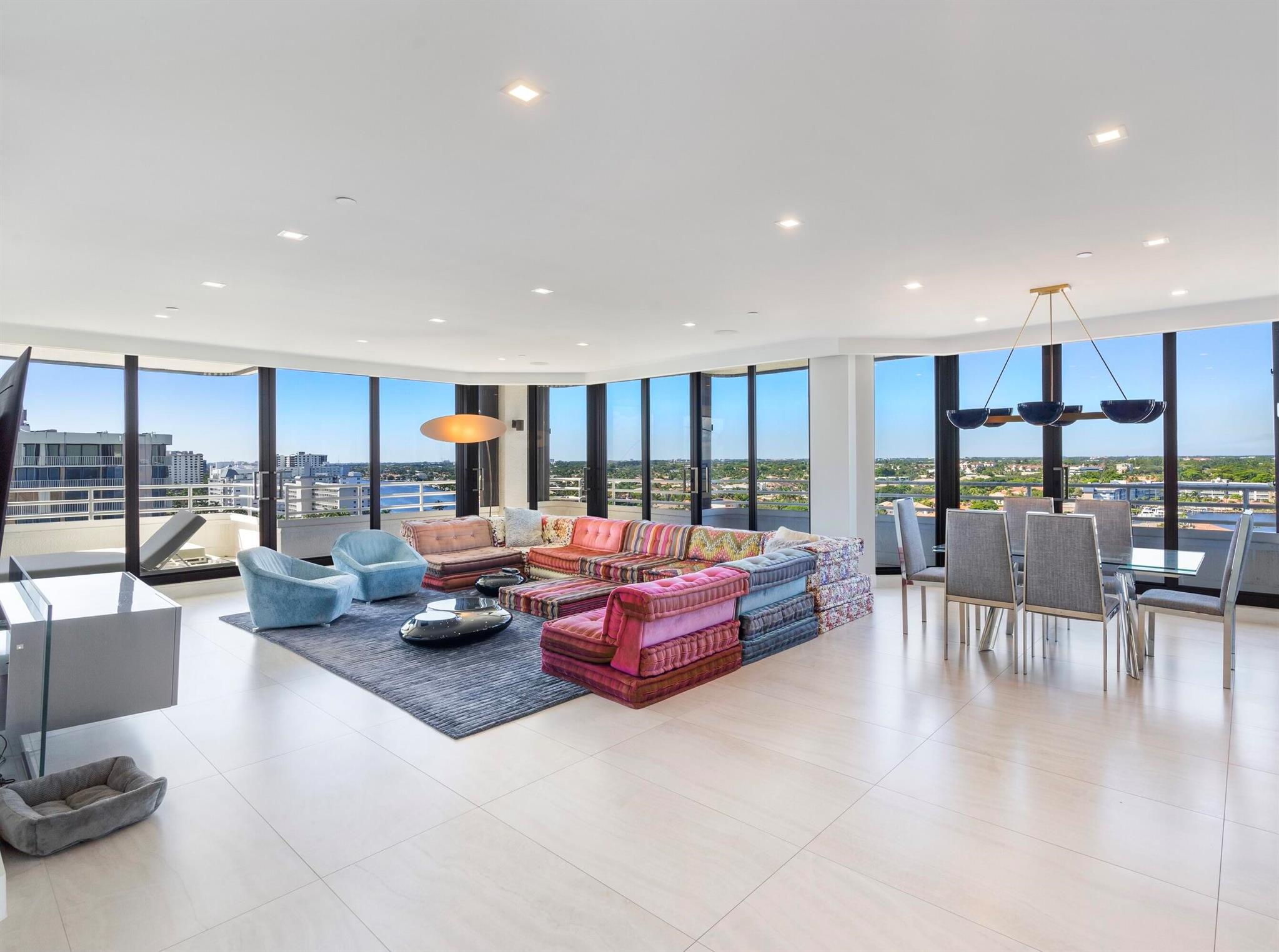 HIGHLANDS PLACE CONDO - Residential