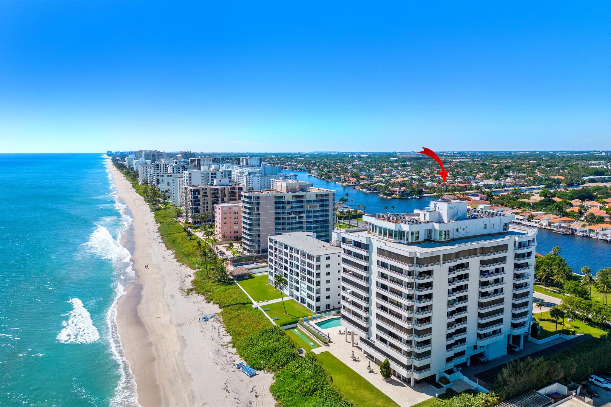 HIGHLANDS PLACE CONDO - Residential