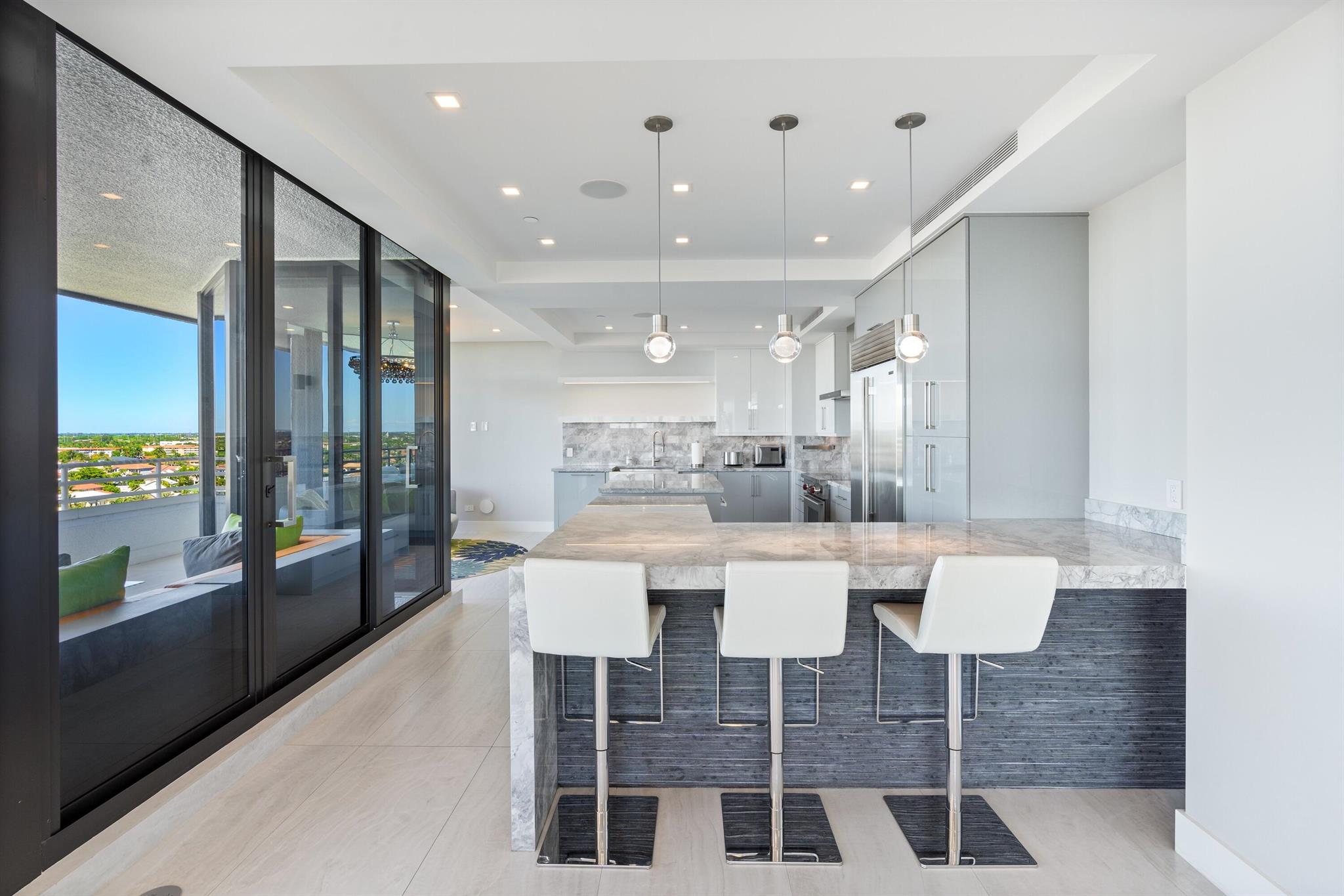 HIGHLANDS PLACE CONDO - Residential