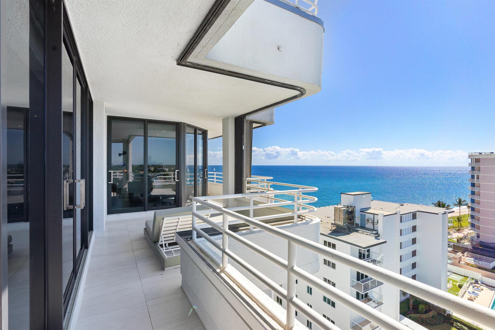 HIGHLANDS PLACE CONDO - Residential