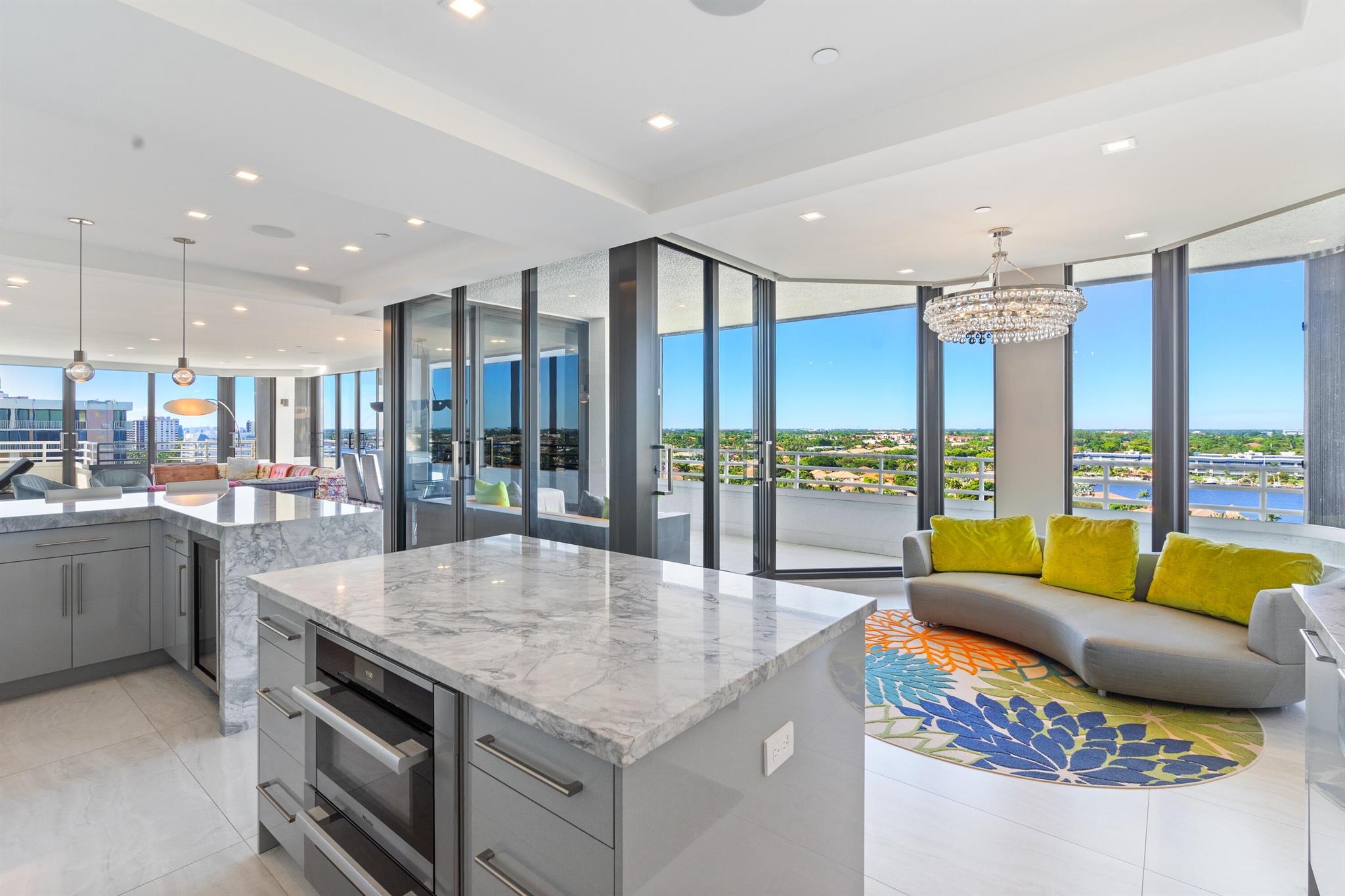 HIGHLANDS PLACE CONDO - Residential