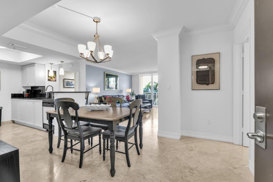 99 SE Mizner Boulevard 848