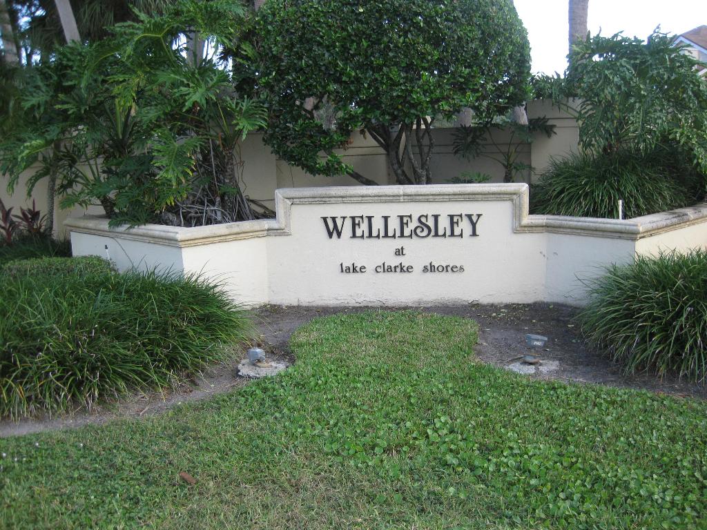 WELLESLEY AT LAKE CLARKE SHORES - Residential