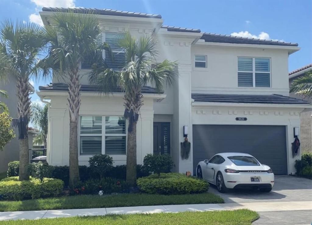 Photo of 9620 Highland Pointe Pass, Delray Beach, FL 33446 (MLS # R10754101)