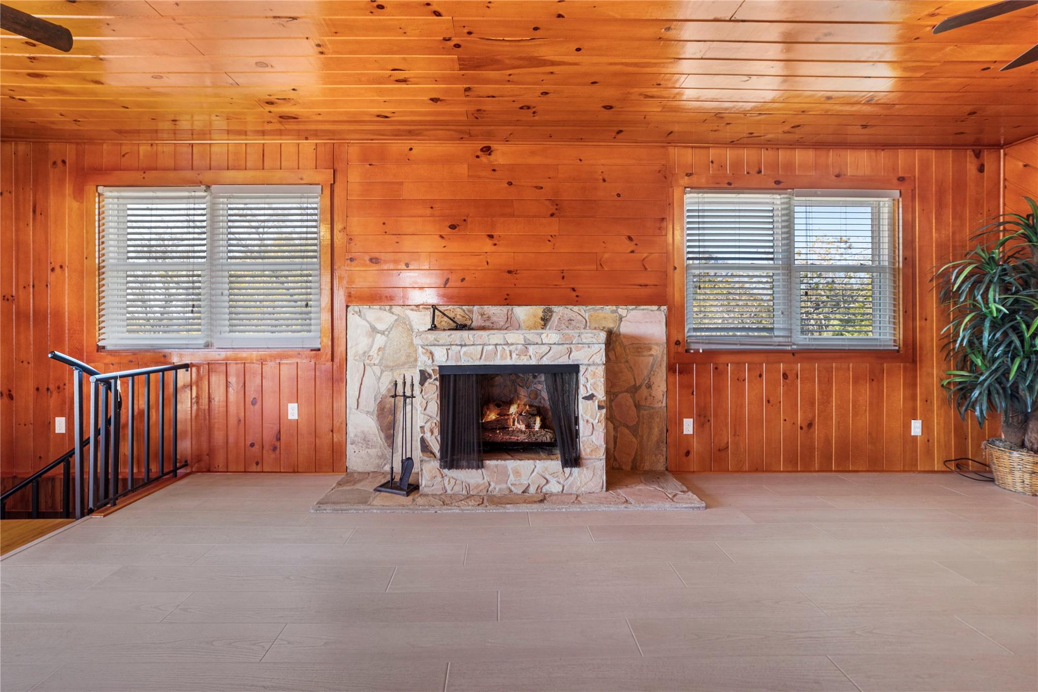 Little Sarasota Waterfront - Residential