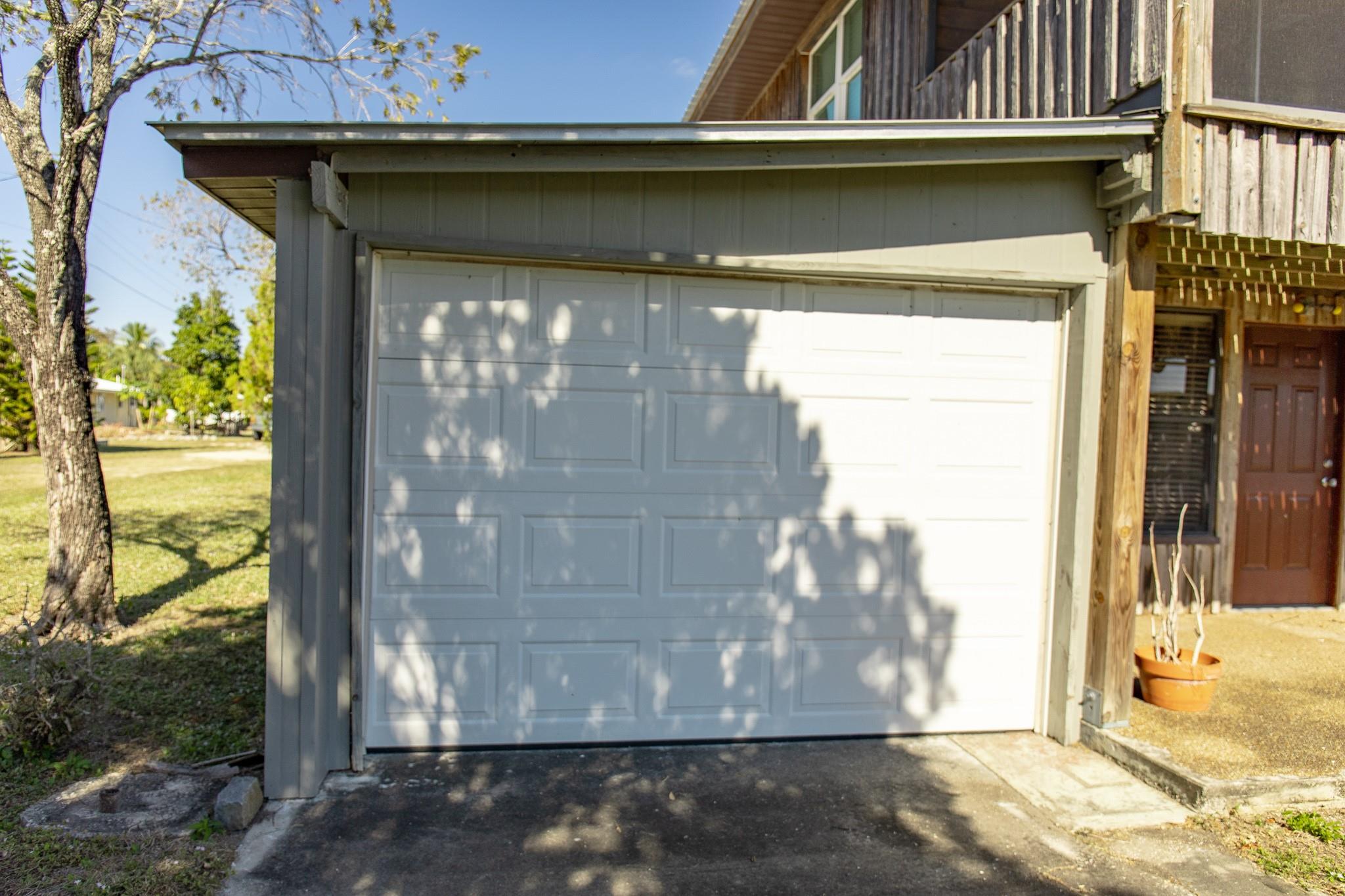 Little Sarasota Waterfront - Residential