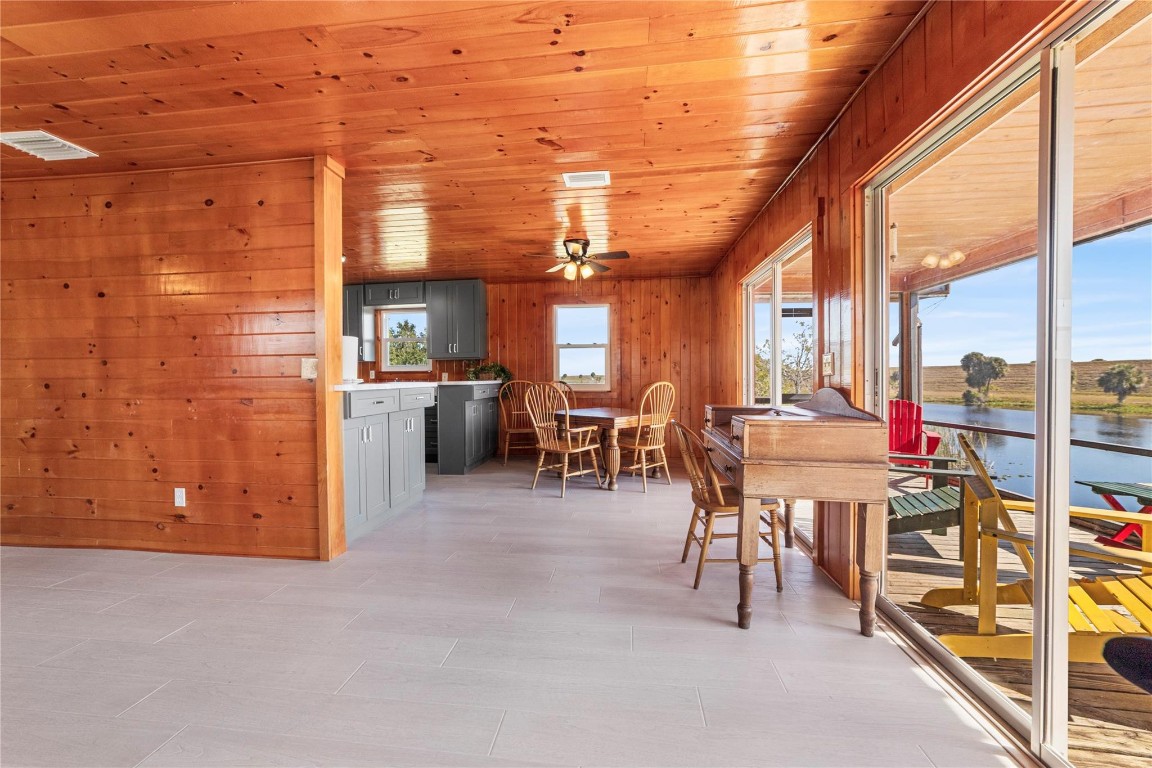 Little Sarasota Waterfront - Residential