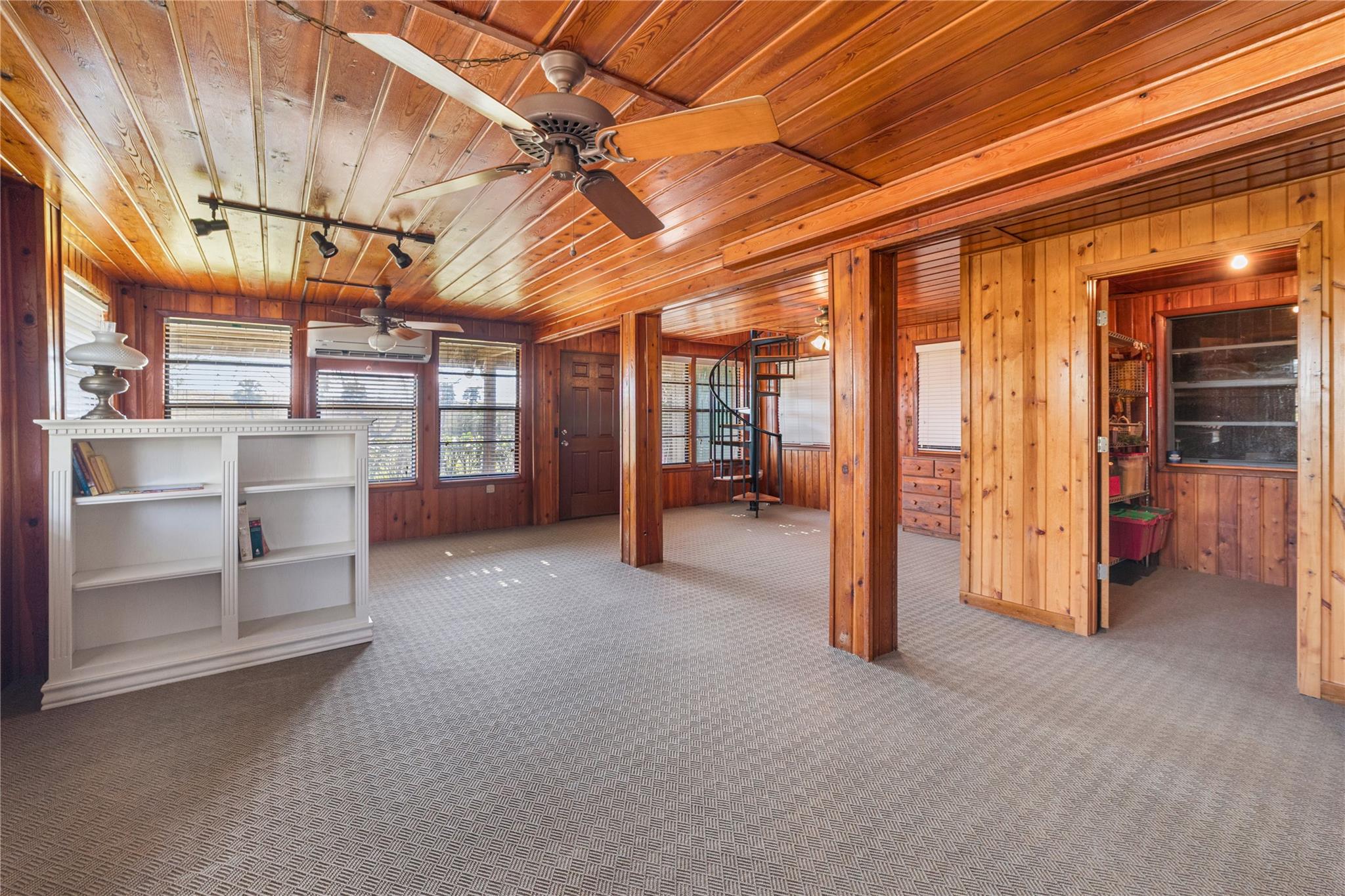 Little Sarasota Waterfront - Residential