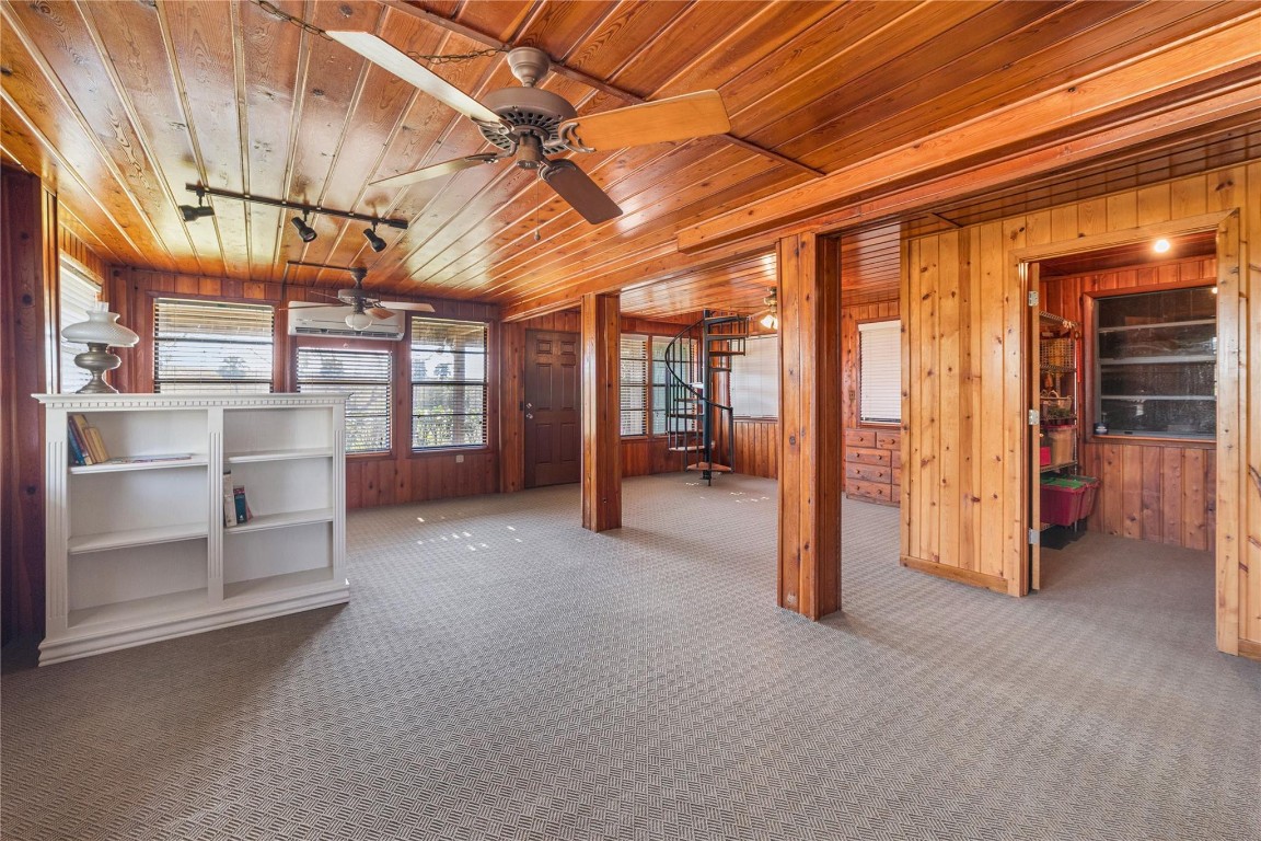 Little Sarasota Waterfront - Residential