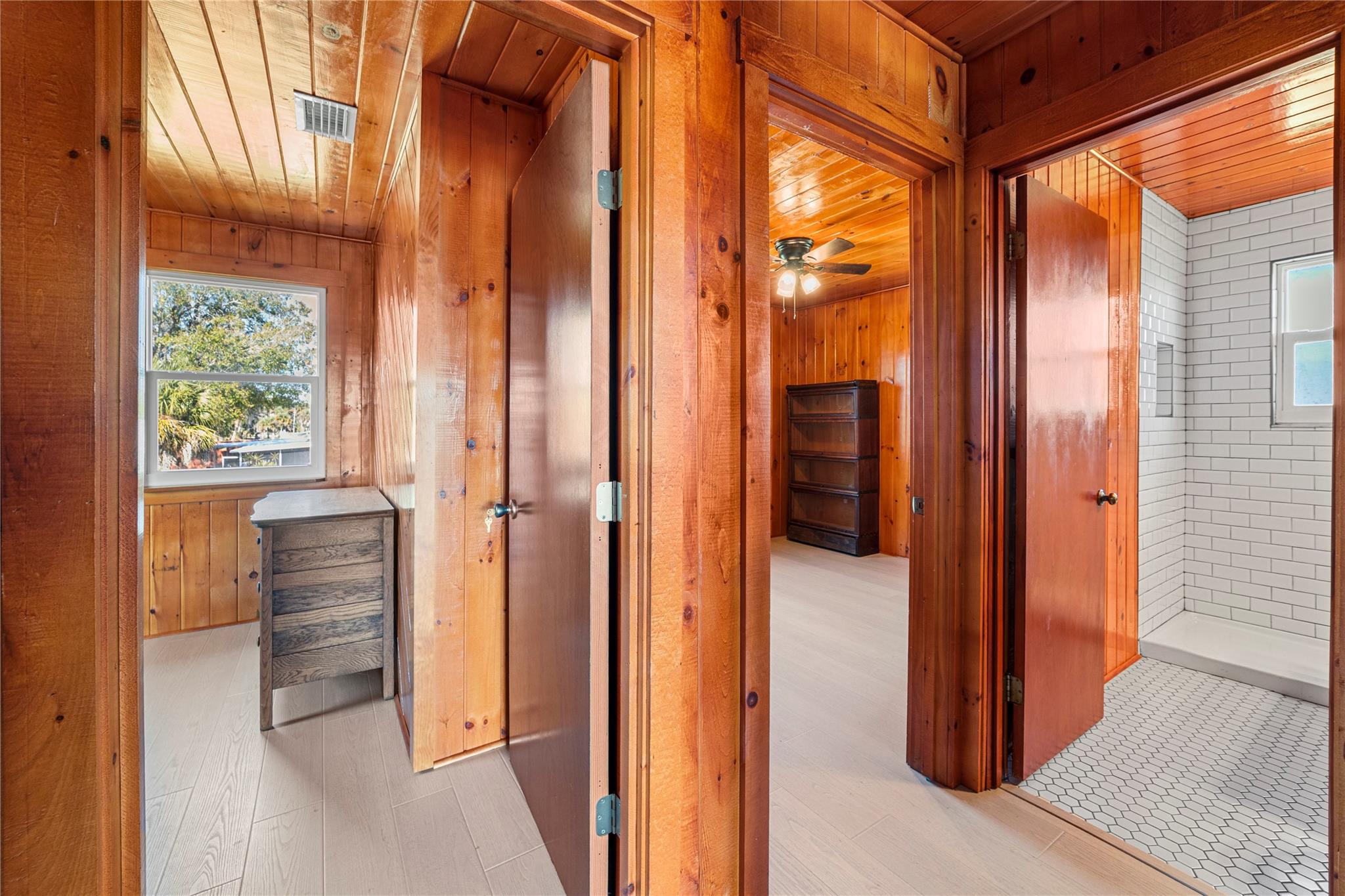 Little Sarasota Waterfront - Residential