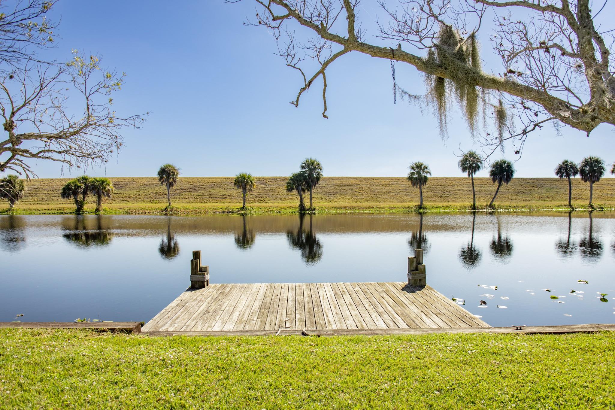 Little Sarasota Waterfront - Residential