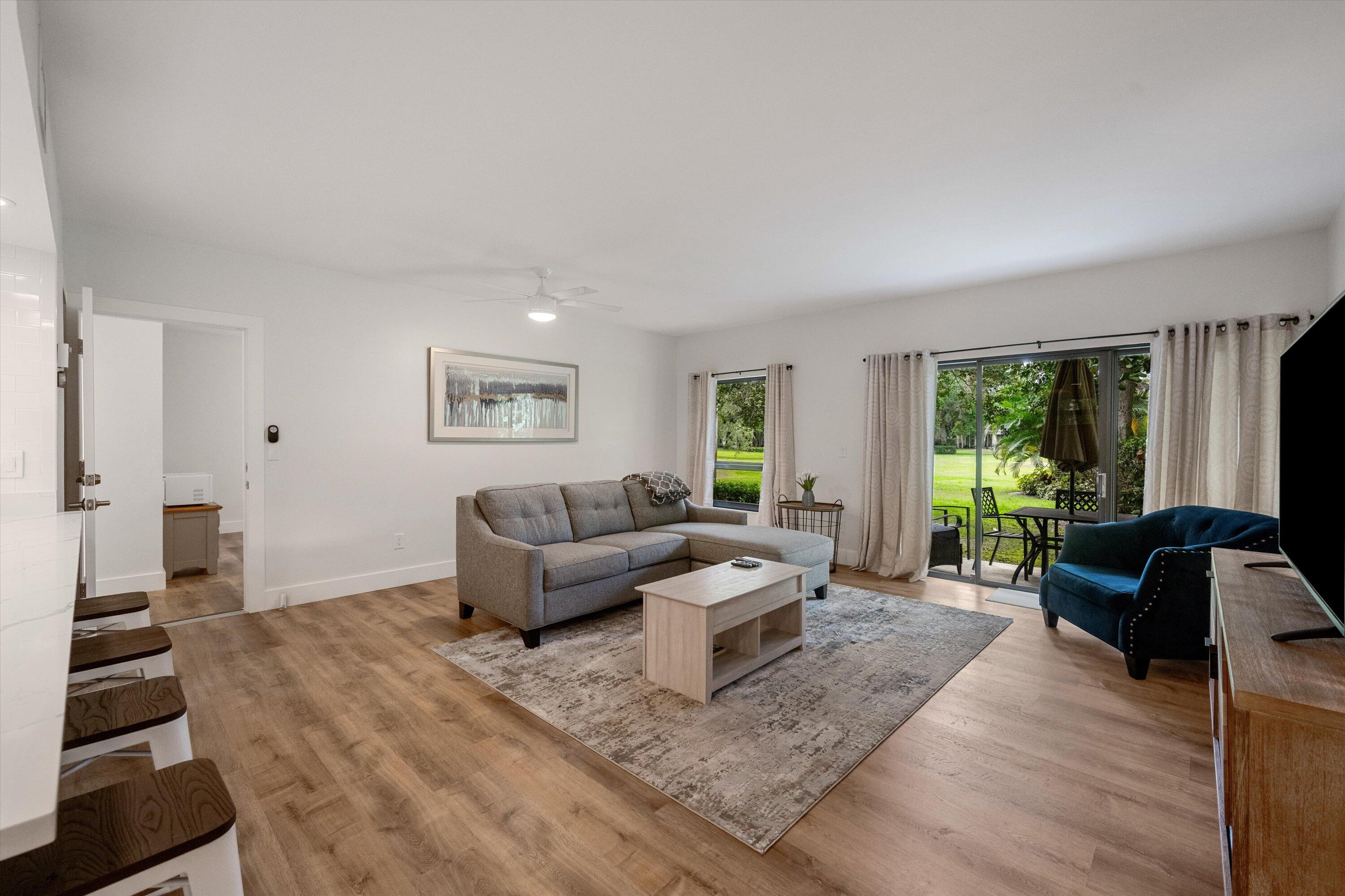 BAGATTELLE CONDO - Residential Lease