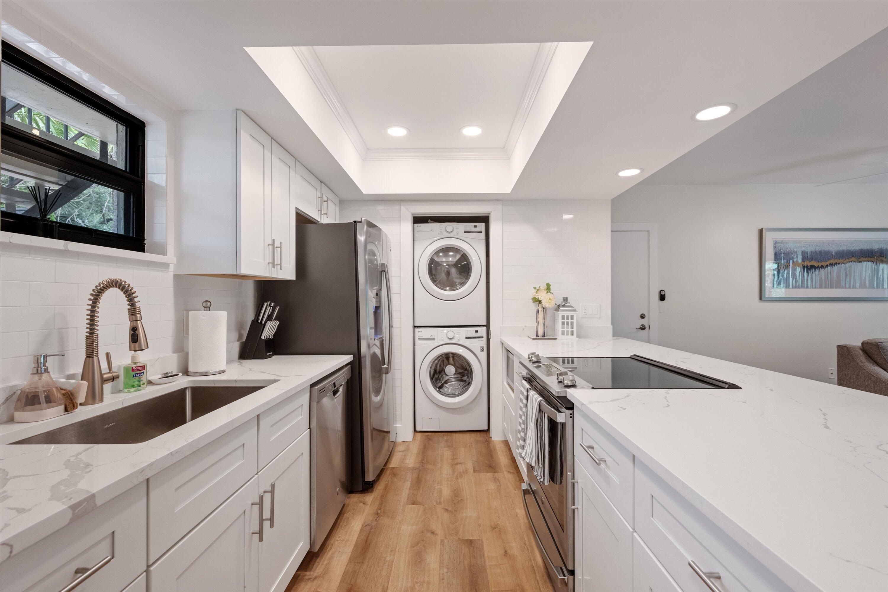 BAGATTELLE CONDO - Residential Lease