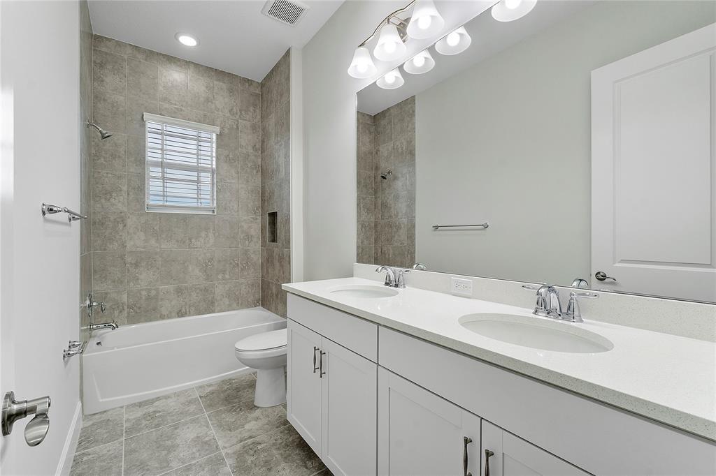 ORCHARDS OF WESTLAKE - Residential Lease