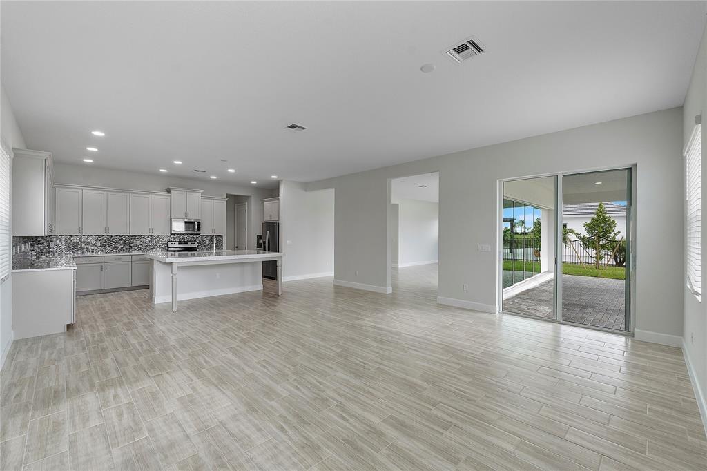 ORCHARDS OF WESTLAKE - Residential Lease